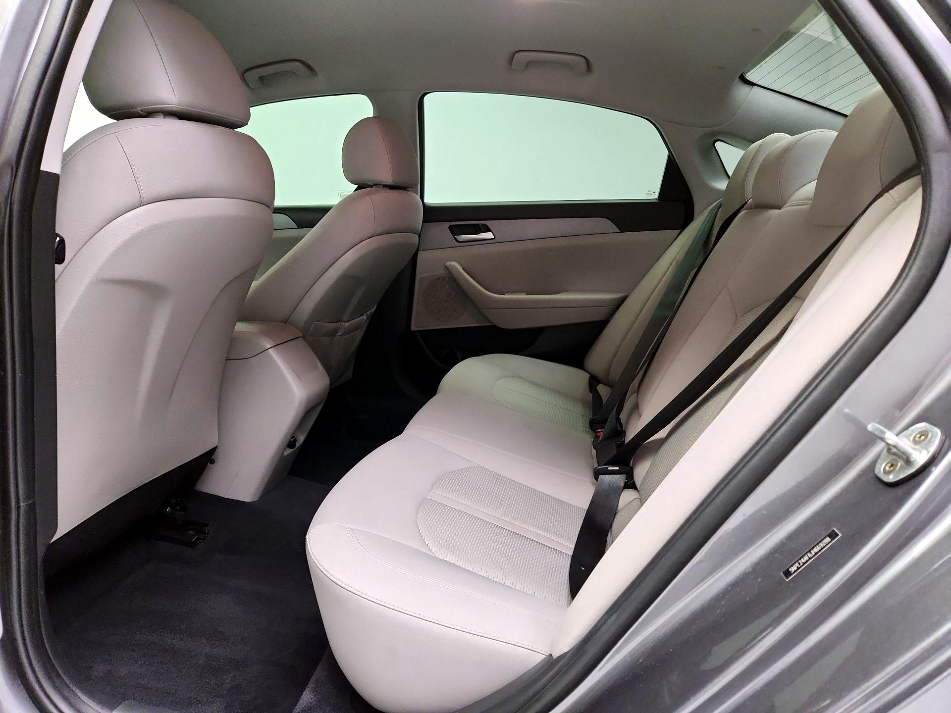 Thumbnail: 2018 Hyundai Sonata - 19
