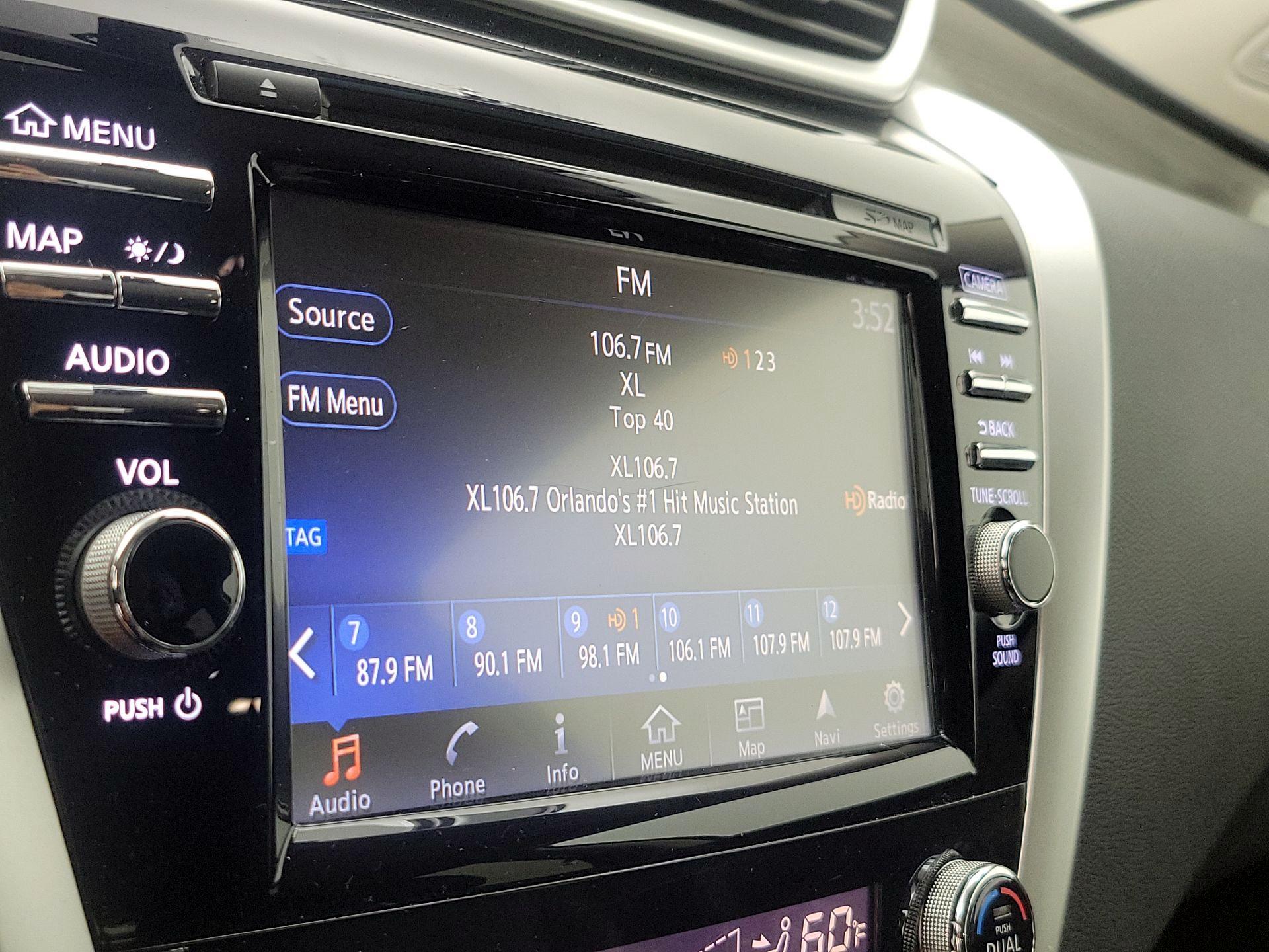 Thumbnail: 2016 Nissan Murano - 15