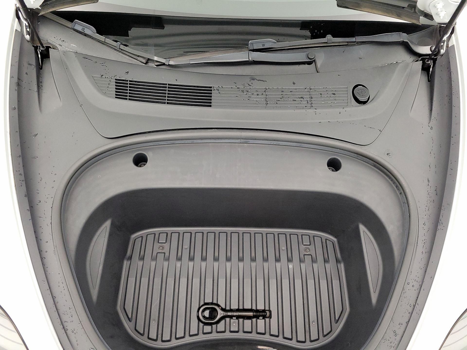 Thumbnail: 2022 Tesla Model 3 - 20