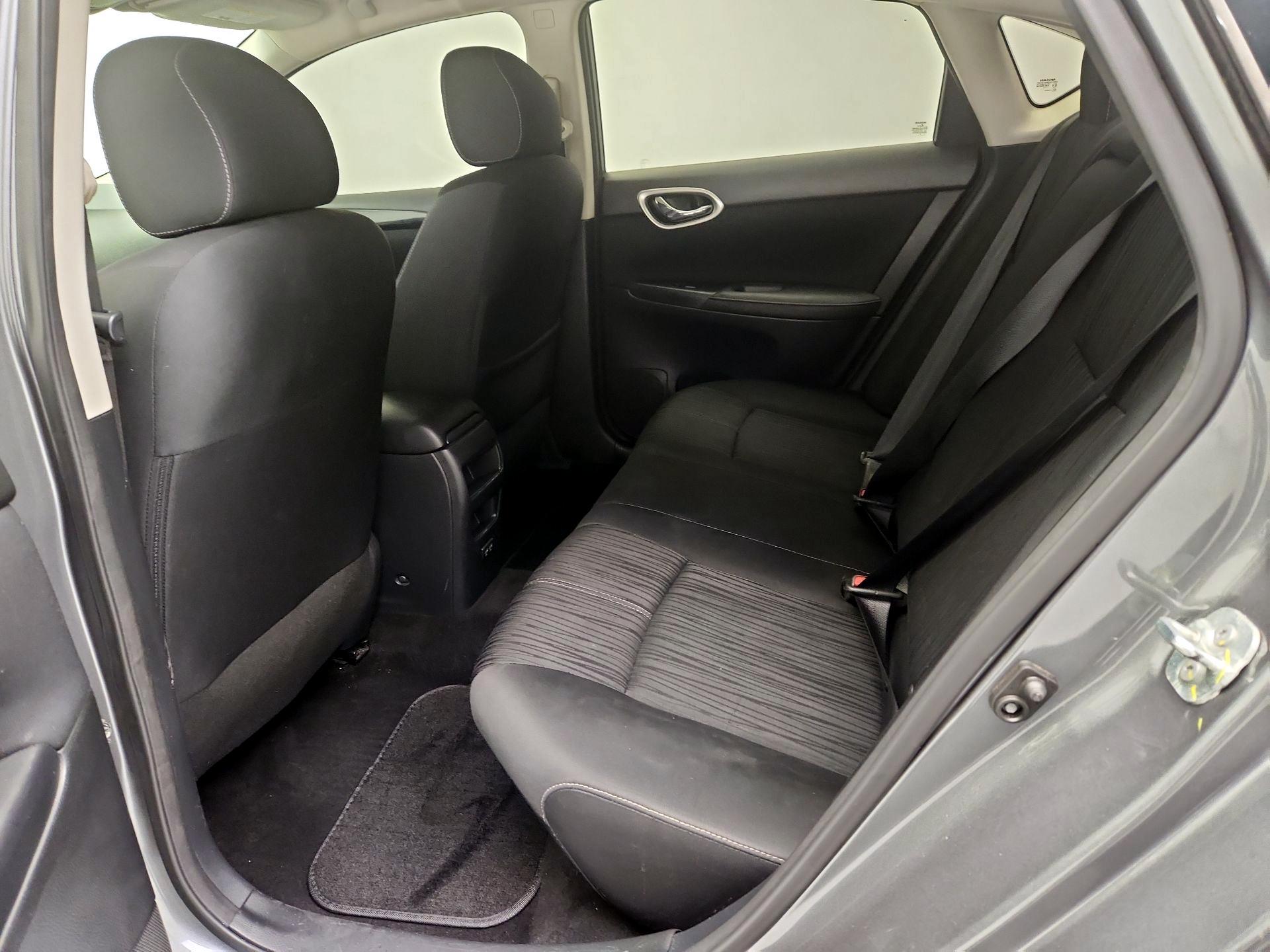 Thumbnail: 2017 Nissan Sentra - 19