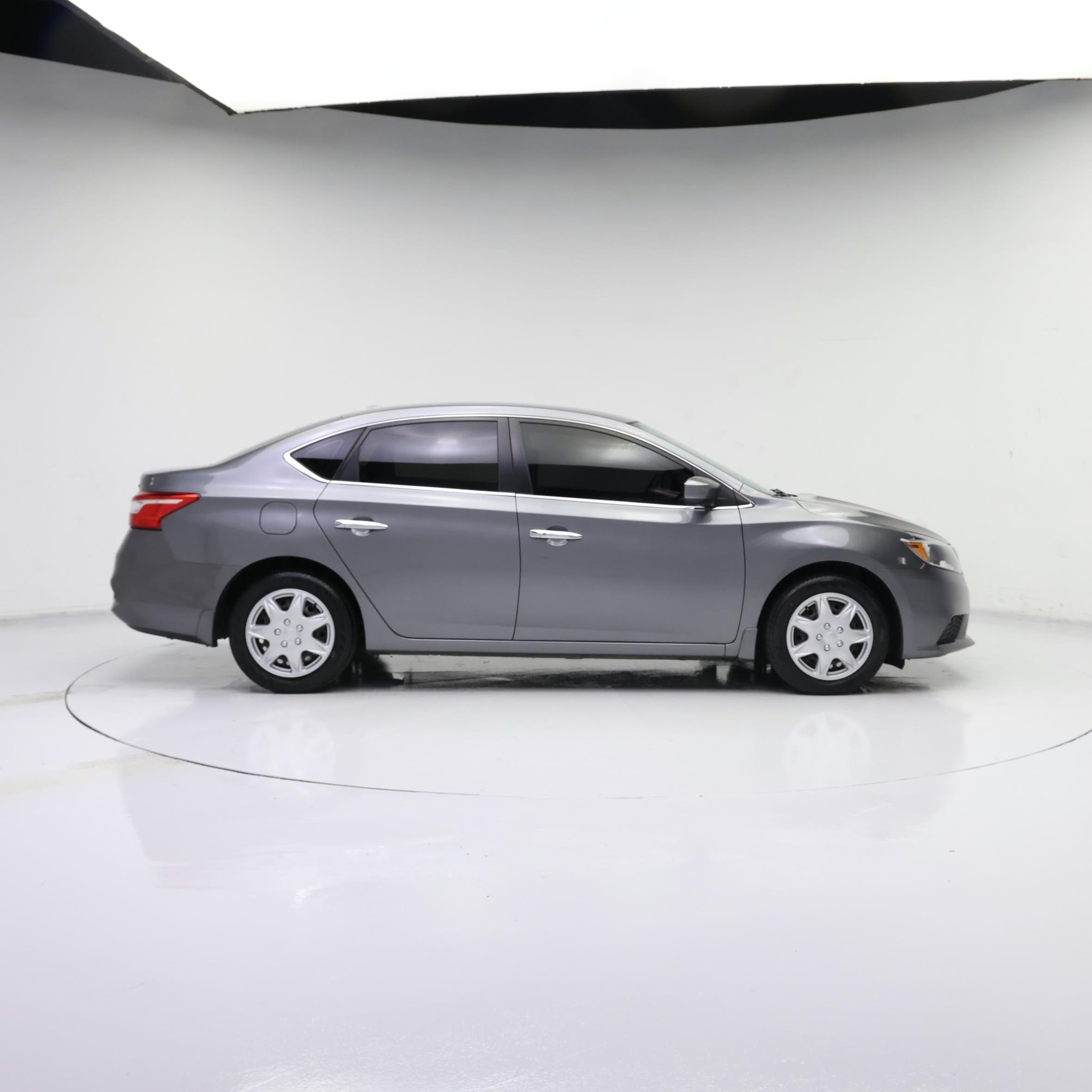 Thumbnail: 2017 Nissan Sentra - 7