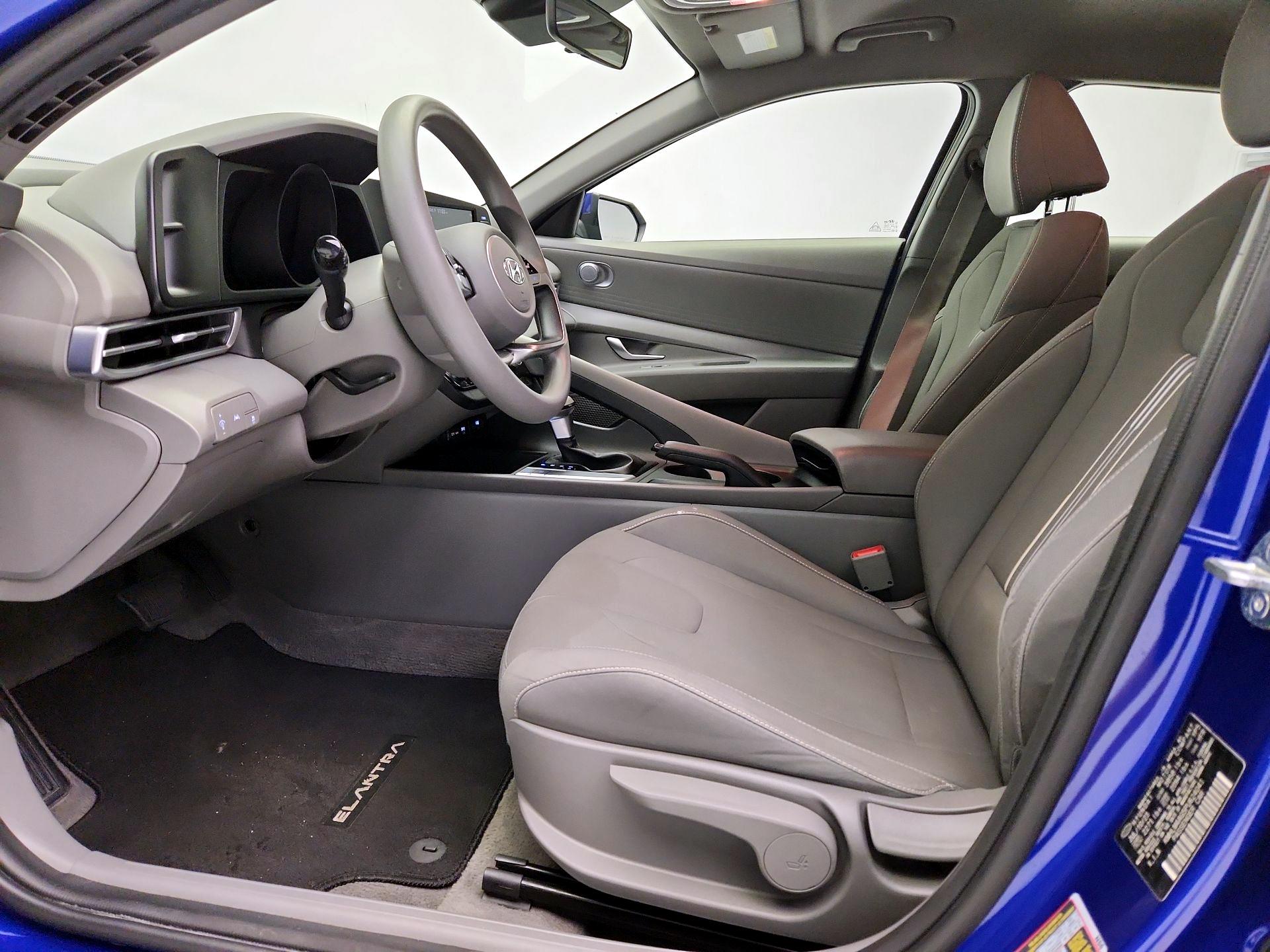 Thumbnail: 2023 Hyundai Elantra - 11