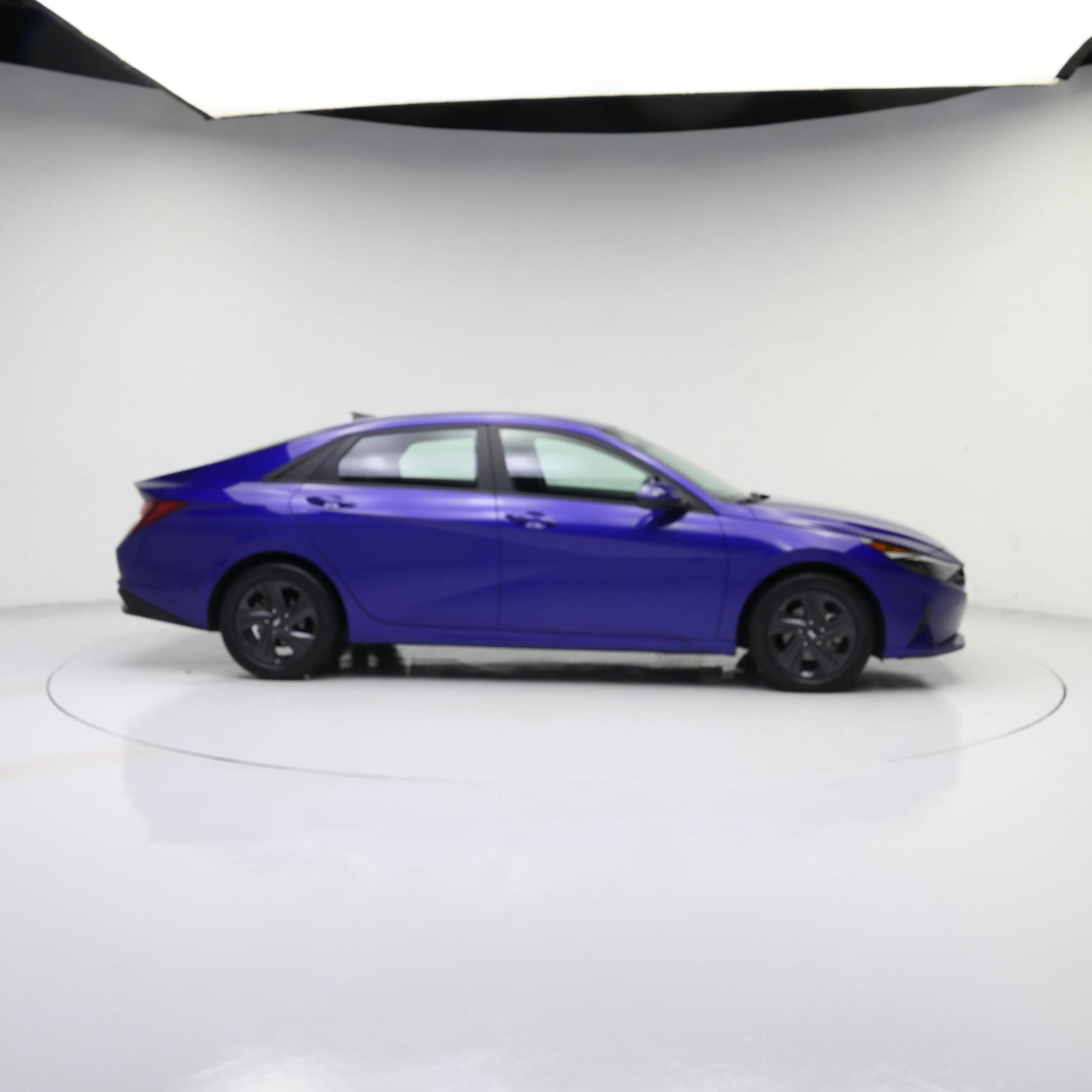 Thumbnail: 2023 Hyundai Elantra - 7