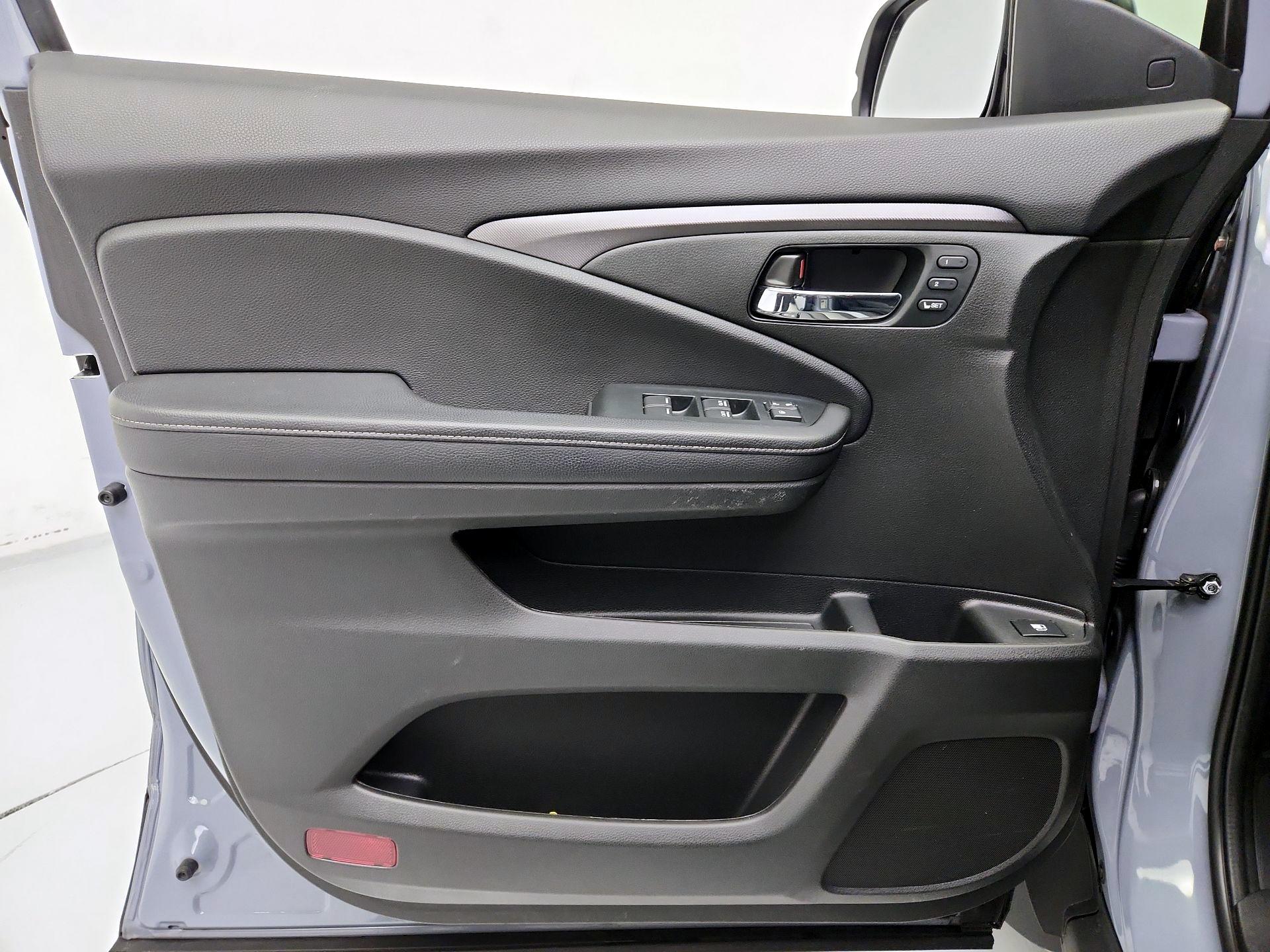 Thumbnail: 2023 Honda Ridgeline - 12