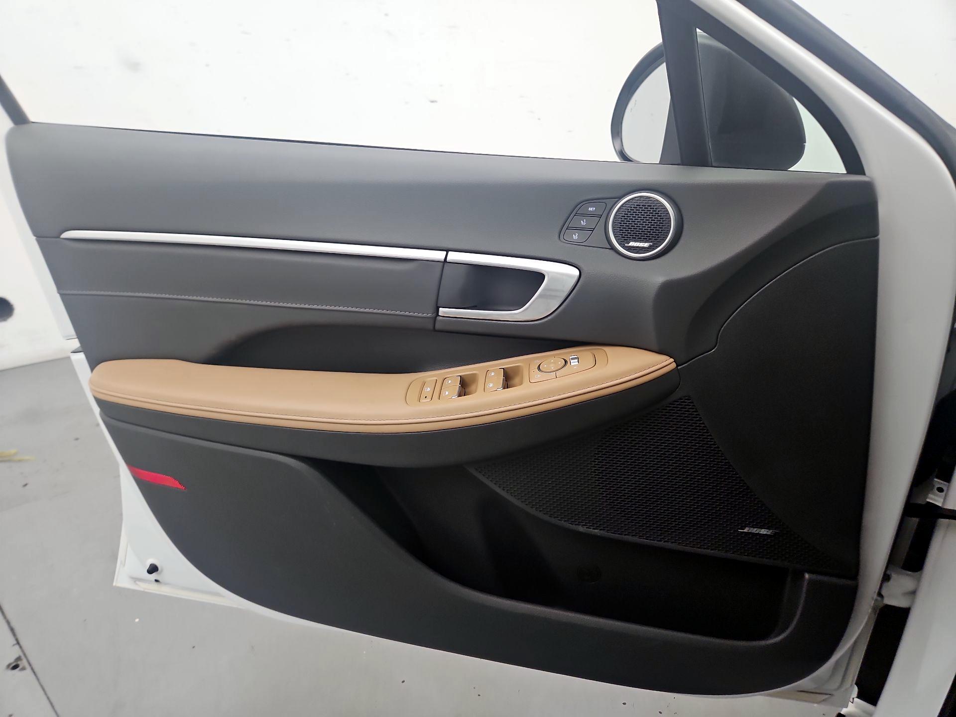 Thumbnail: 2020 Hyundai Sonata - 12