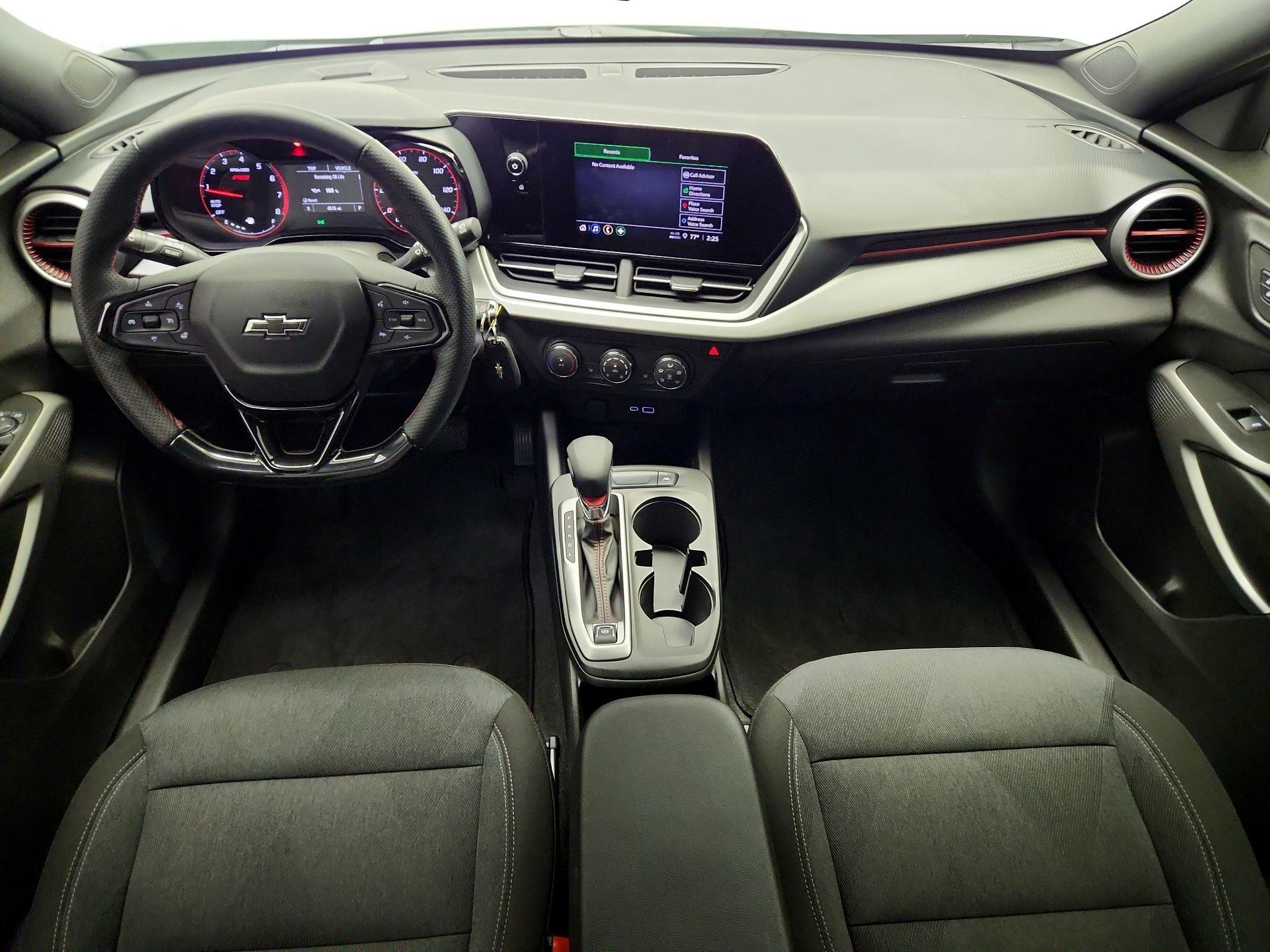 Thumbnail: 2024 Chevrolet Trax - 9