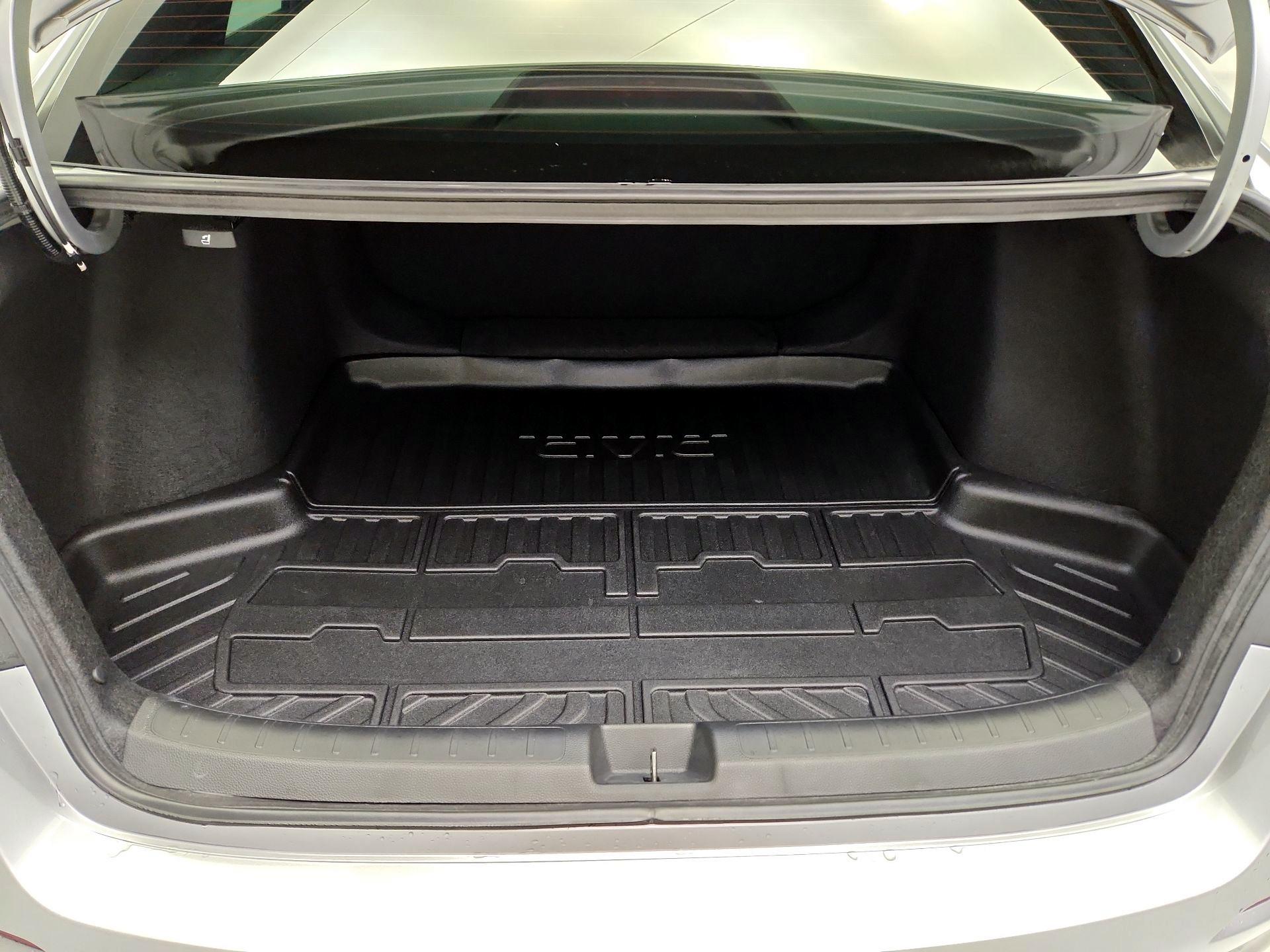 Thumbnail: 2024 Honda Civic - 20