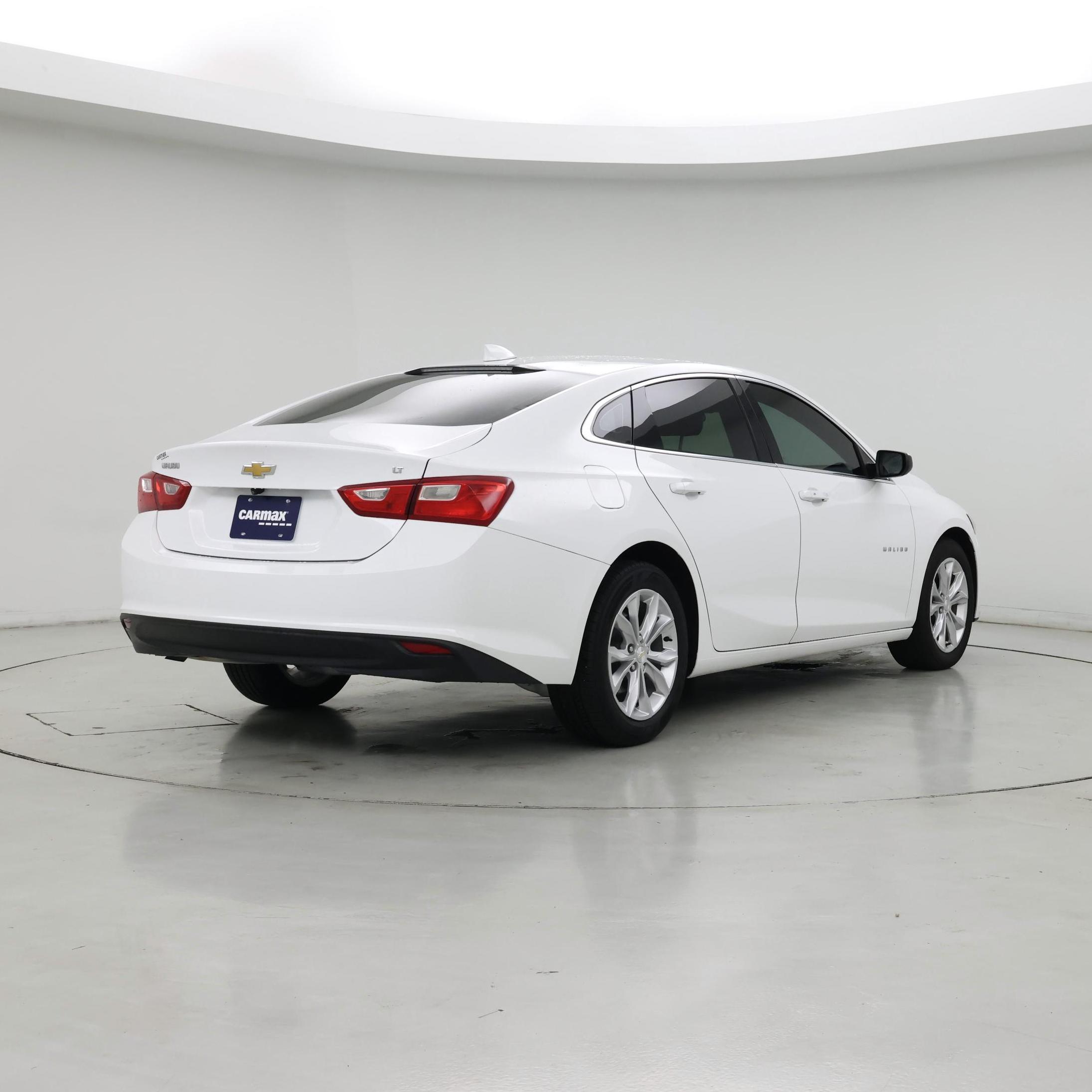 Thumbnail: 2023 Chevrolet Malibu - 8