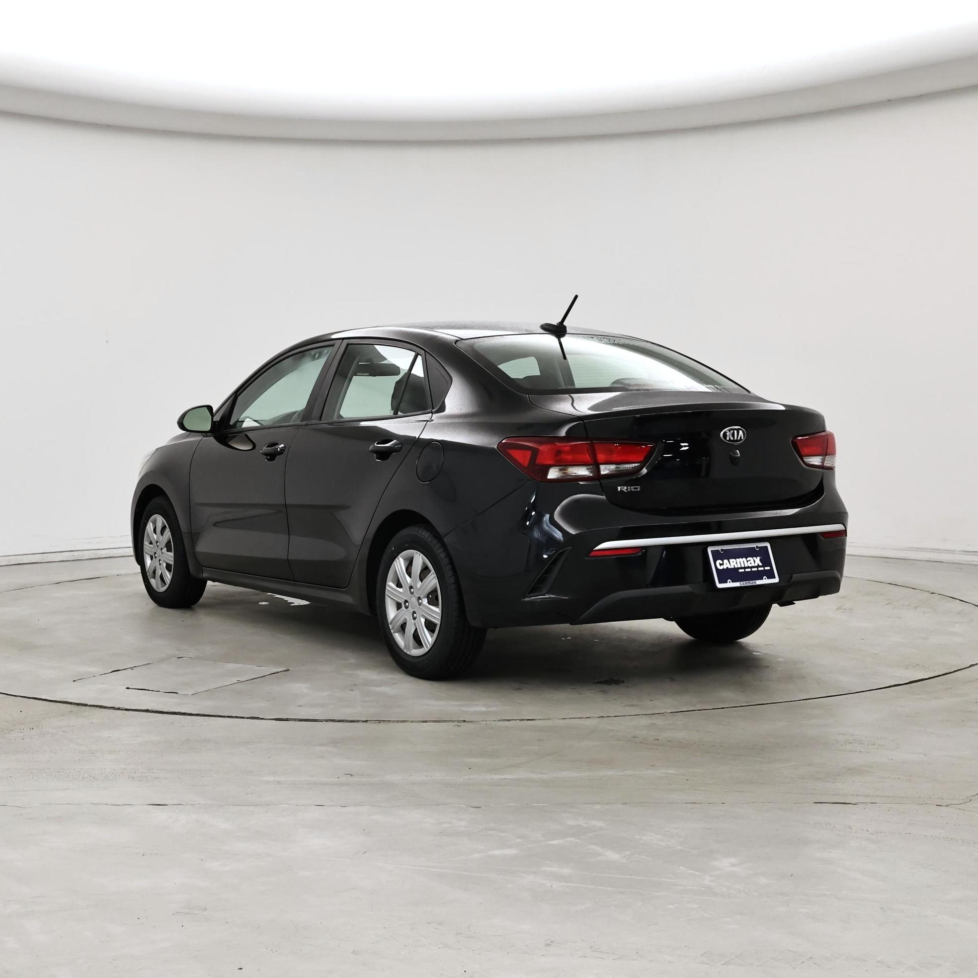 Thumbnail: 2021 Kia Rio - 2