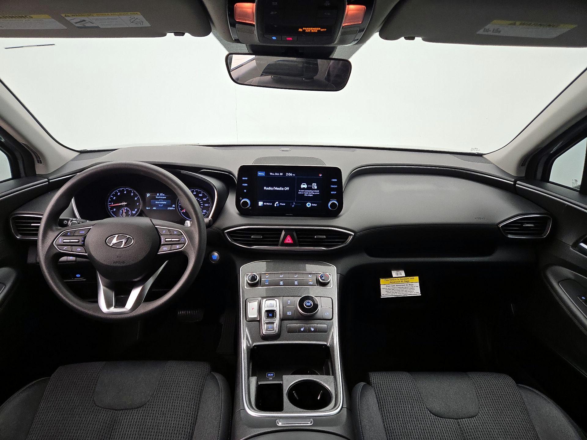 Thumbnail: 2022 Hyundai Santa Fe - 9