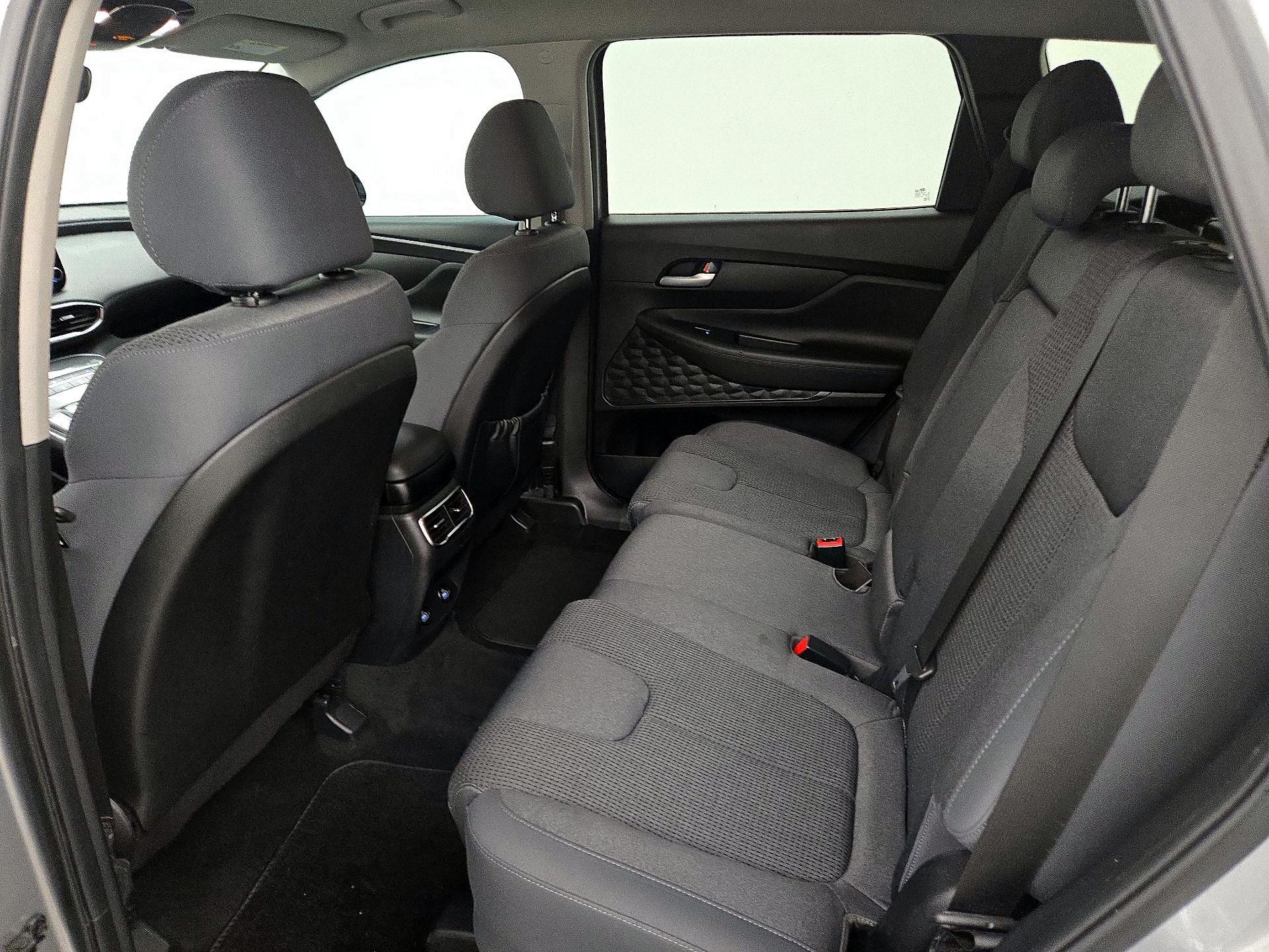 Thumbnail: 2022 Hyundai Santa Fe - 19