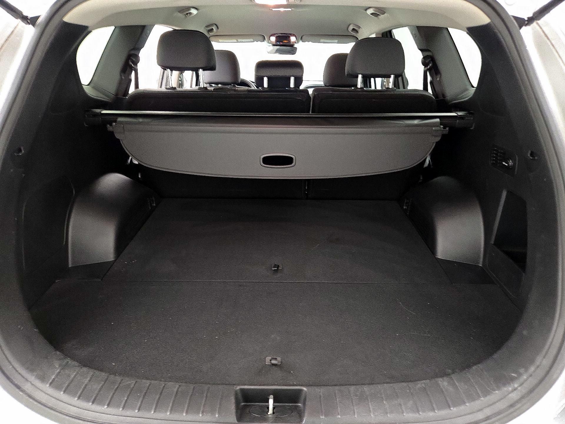 Thumbnail: 2022 Hyundai Santa Fe - 20