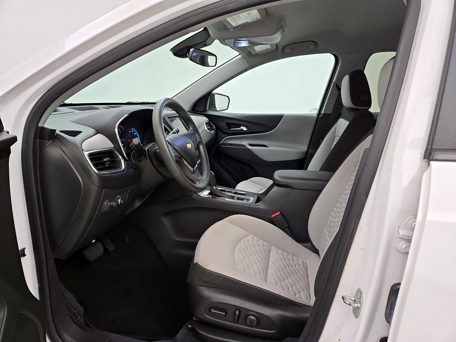 Thumbnail: 2021 Chevrolet Equinox - 11