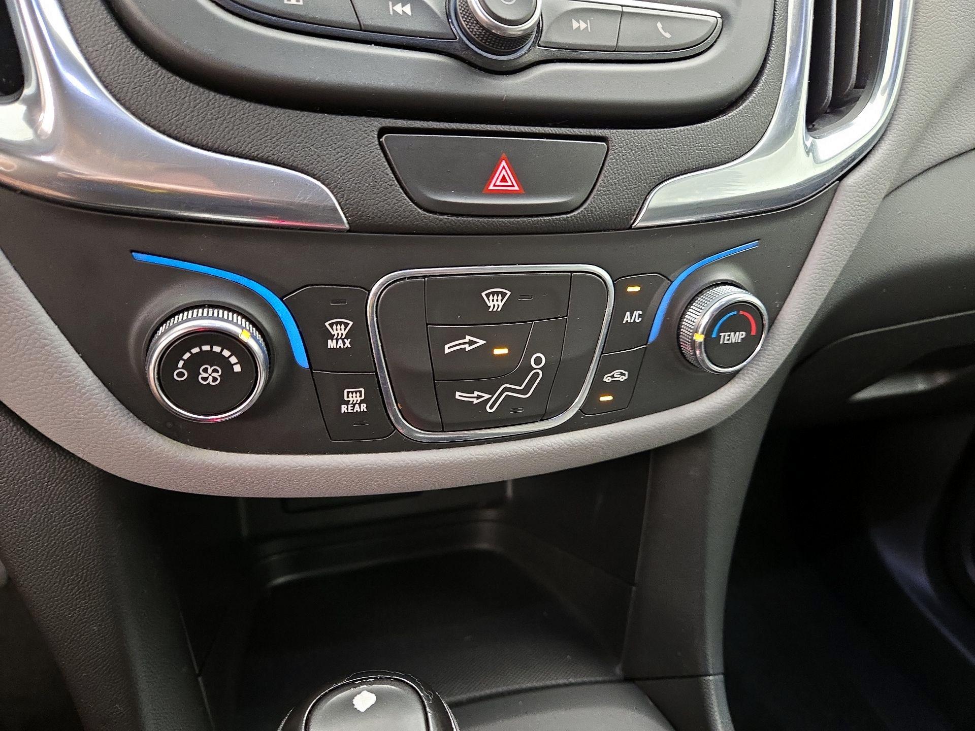 Thumbnail: 2021 Chevrolet Equinox - 16