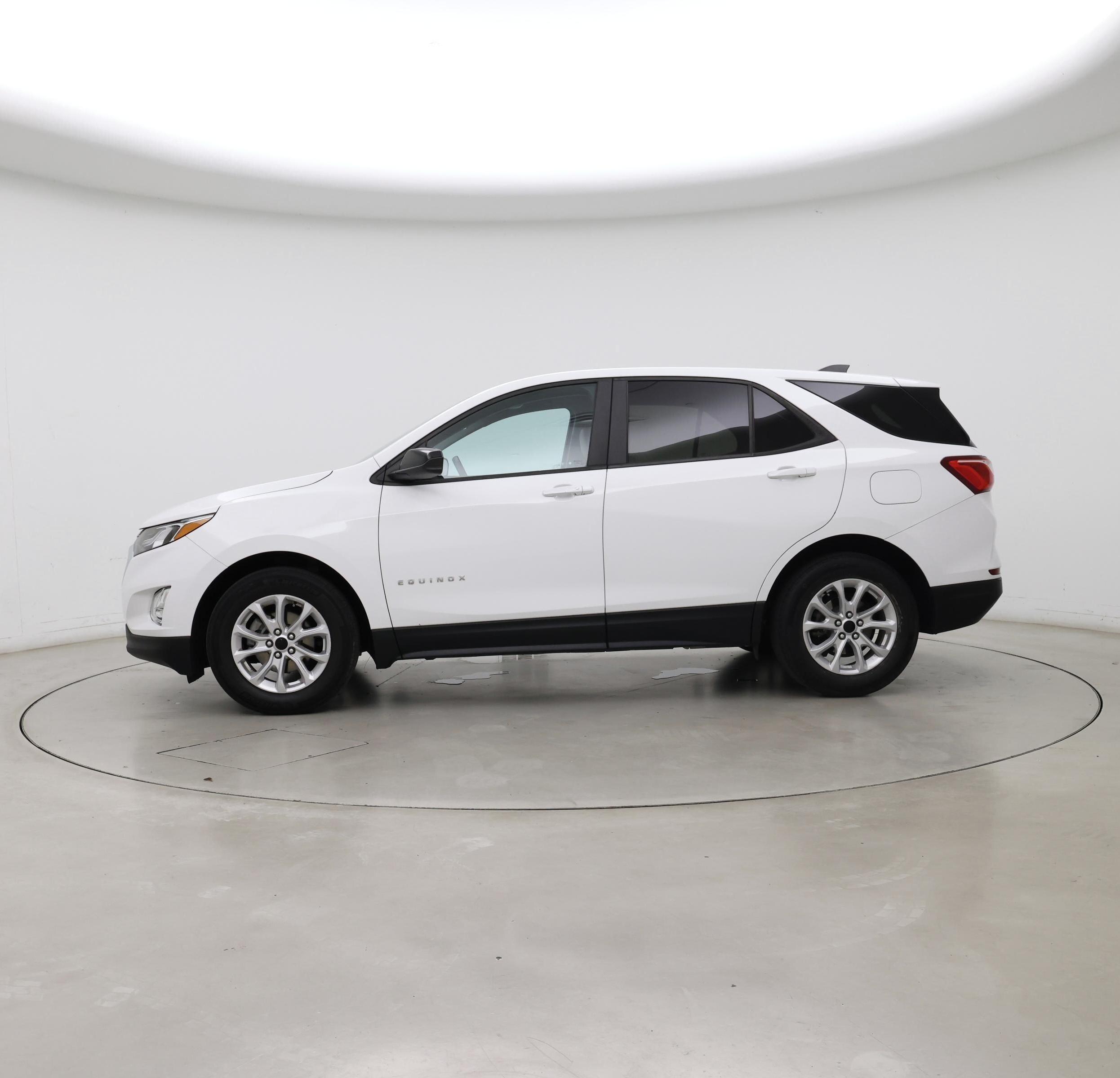 Thumbnail: 2021 Chevrolet Equinox - 3