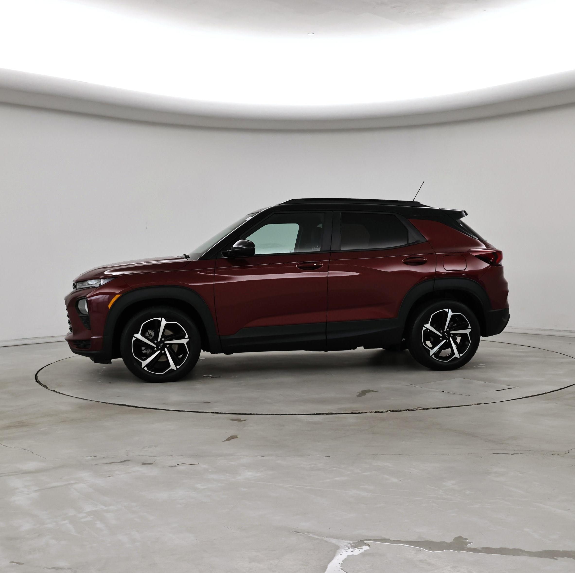 Thumbnail: 2023 Chevrolet TrailBlazer - 3