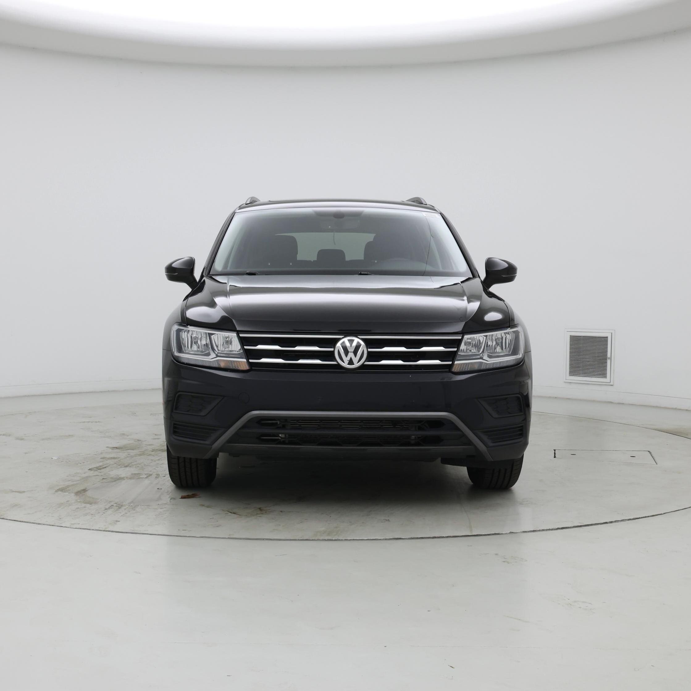 Thumbnail: 2021 Volkswagen Tiguan - 5