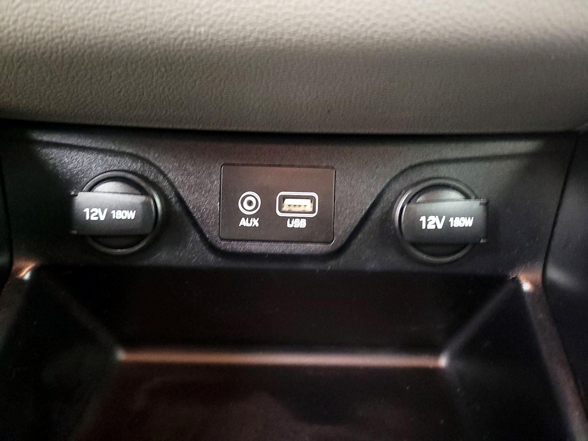 Thumbnail: 2020 Hyundai Tucson - 18