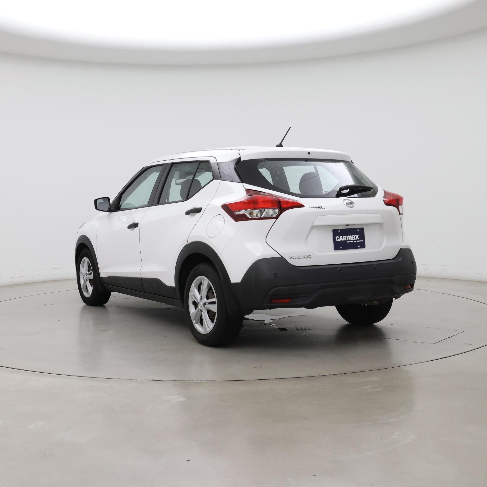 Thumbnail: 2020 Nissan Kicks - 2