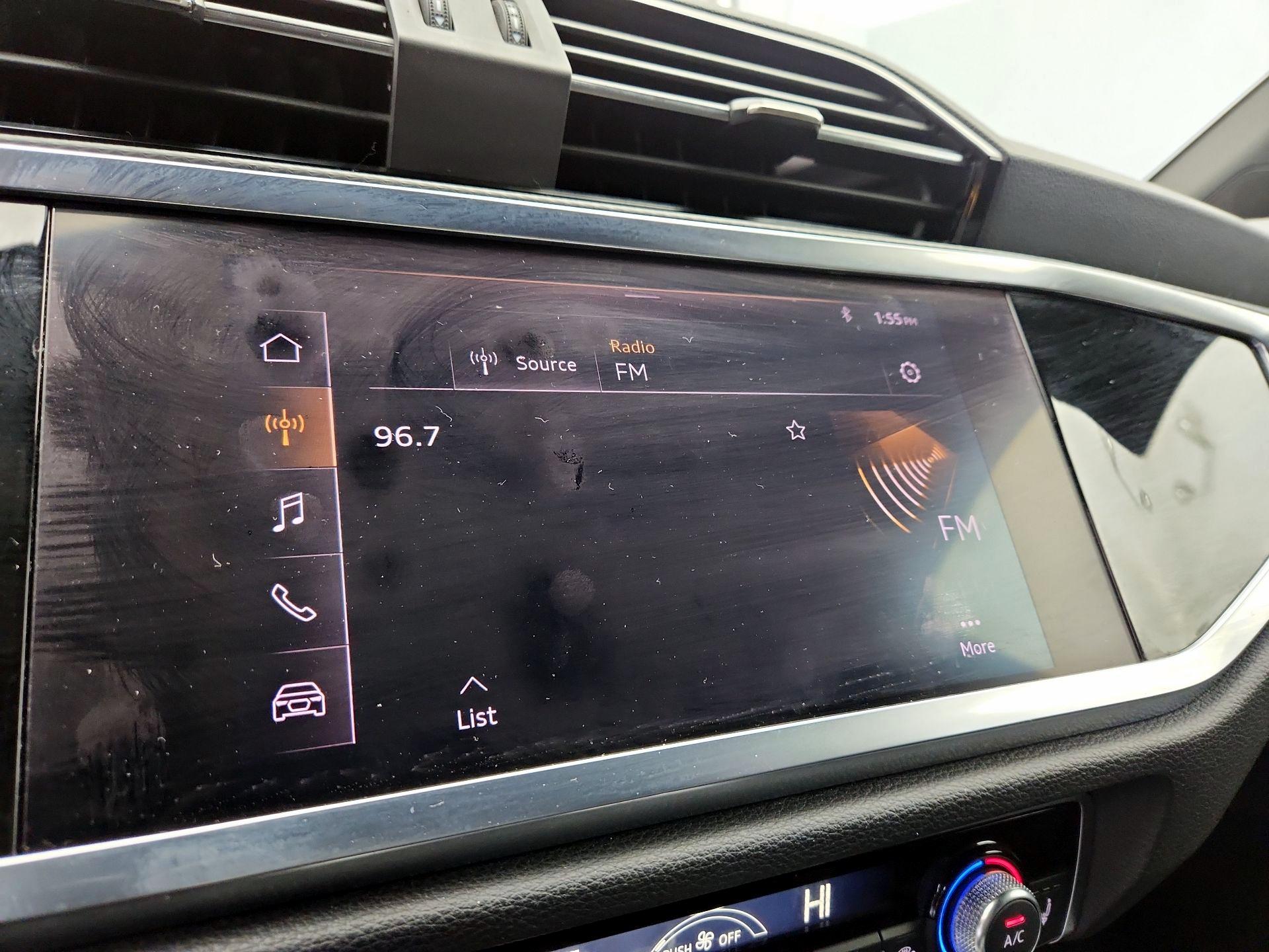 Thumbnail: 2020 Audi Q3 - 15