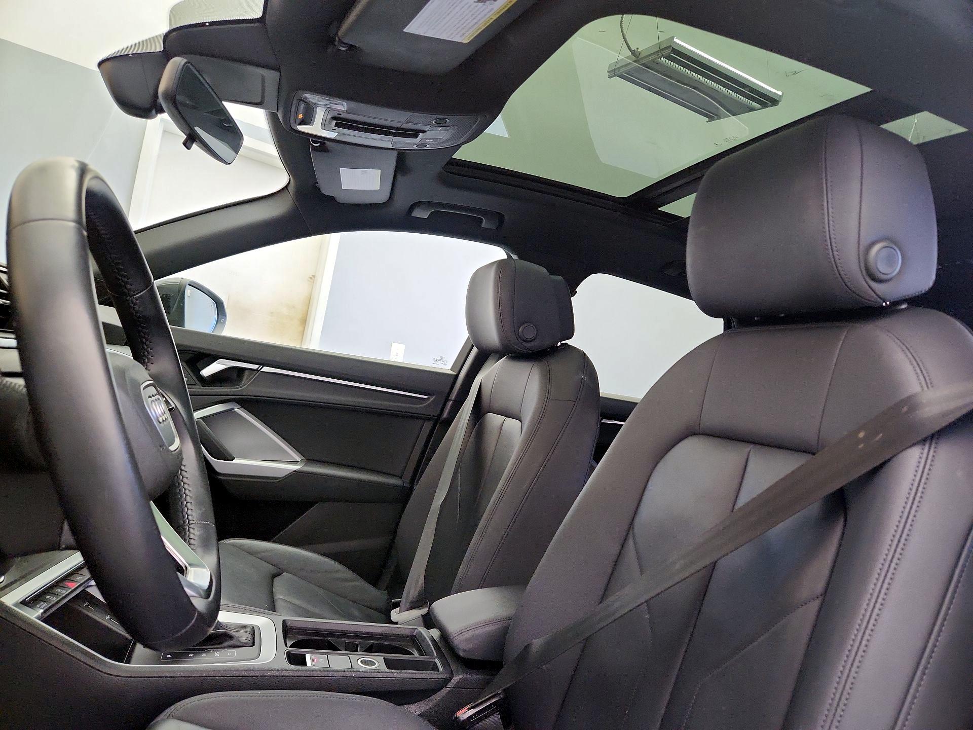 Thumbnail: 2020 Audi Q3 - 19