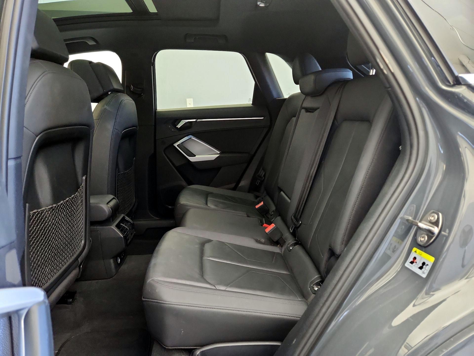 Thumbnail: 2020 Audi Q3 - 20