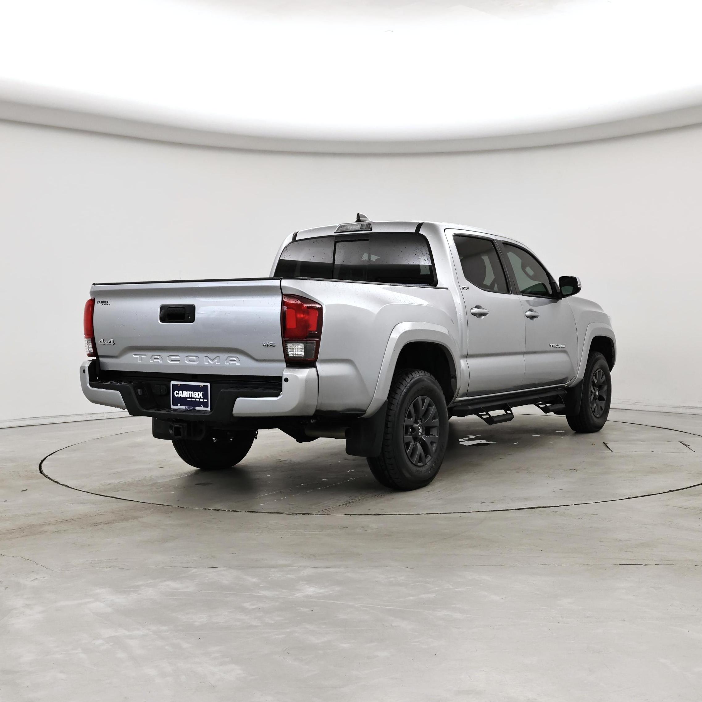 Thumbnail: 2023 Toyota Tacoma - 8