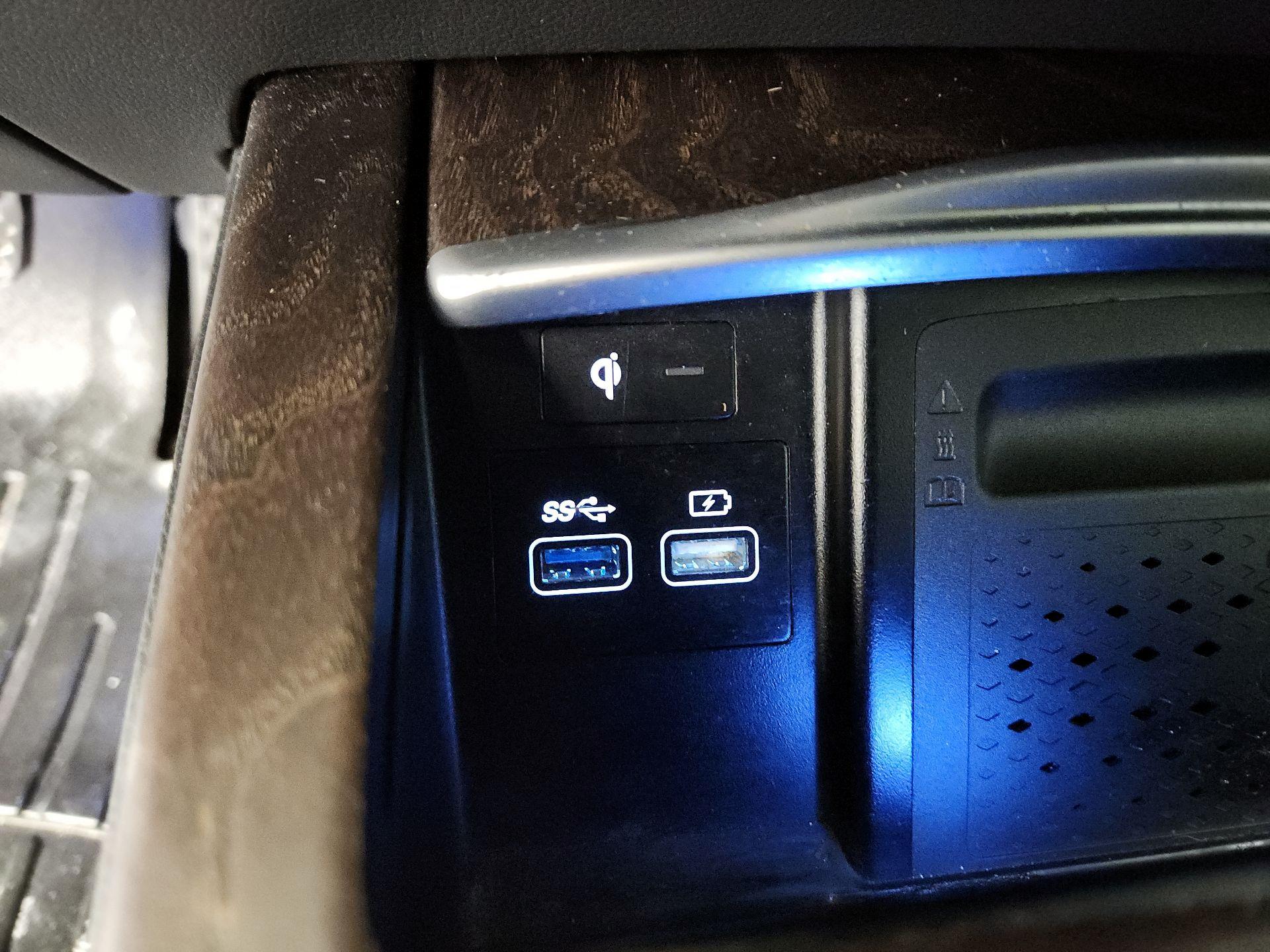 Thumbnail: 2021 Genesis G80 - 19