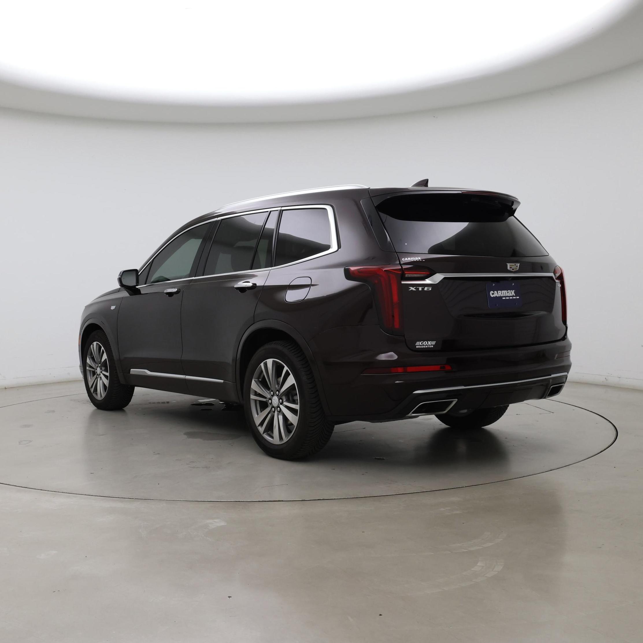 Thumbnail: 2021 Cadillac XT6 - 2