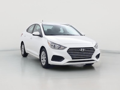 White 2022 Hyundai Accent SE