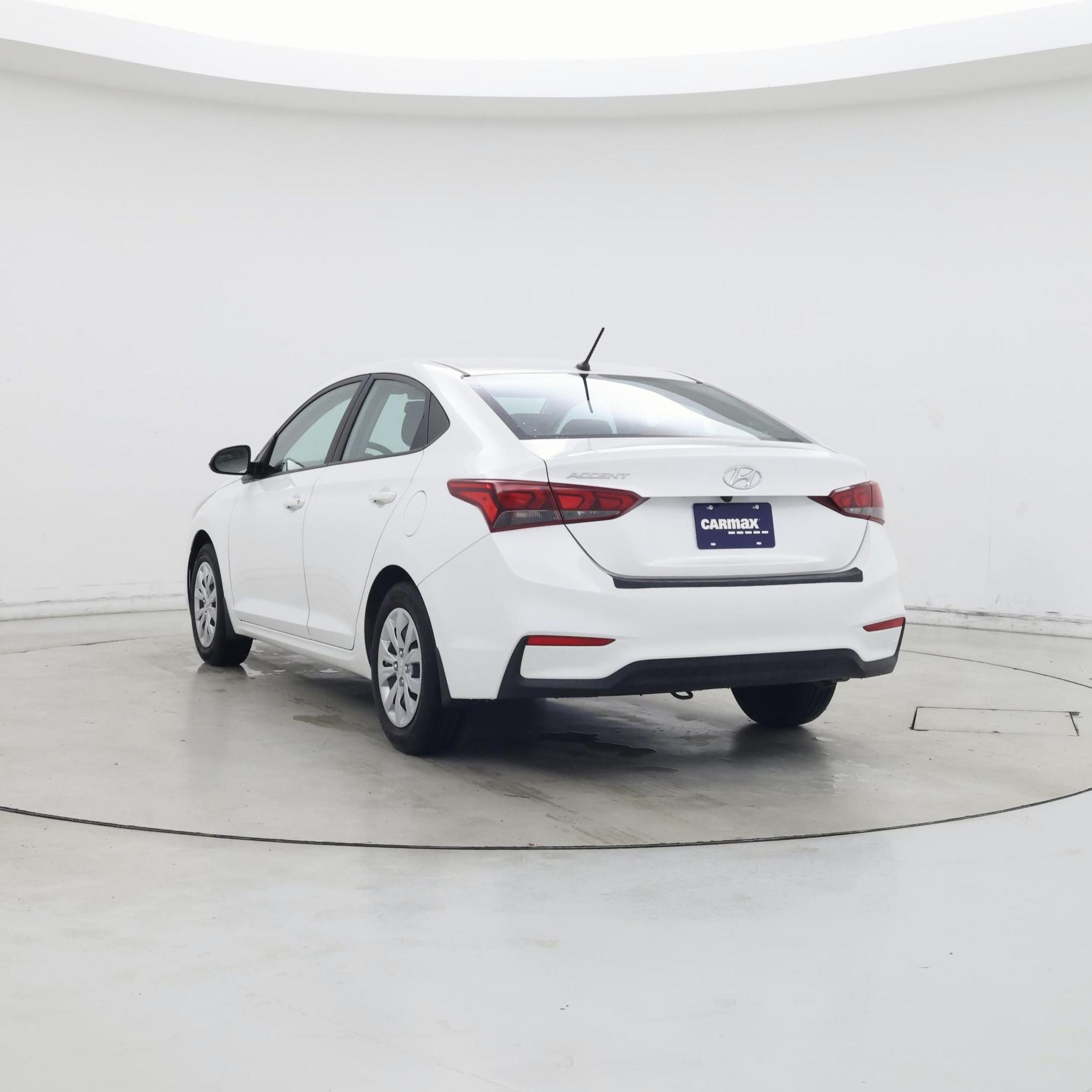 Thumbnail: 2022 Hyundai Accent - 2