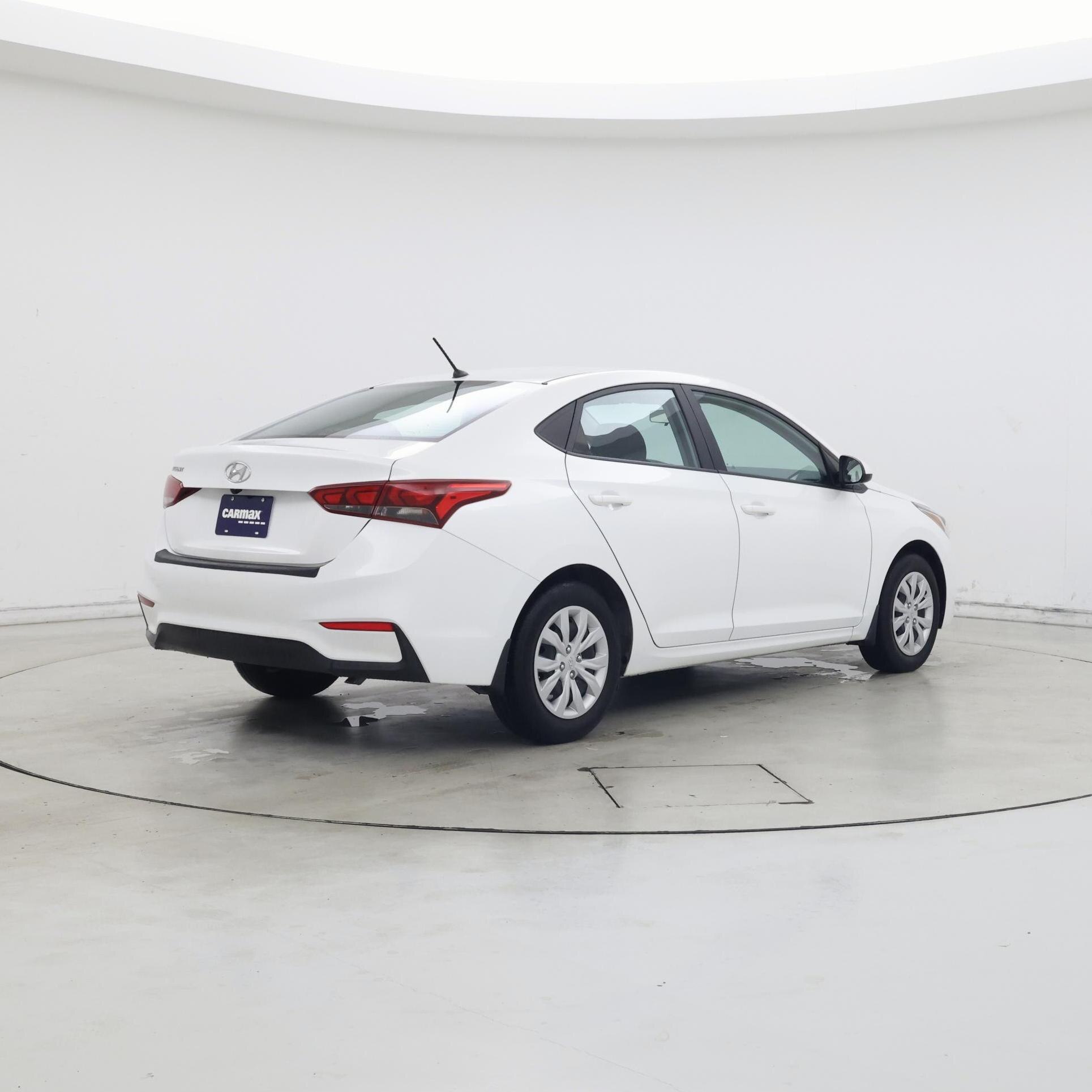 Thumbnail: 2022 Hyundai Accent - 8