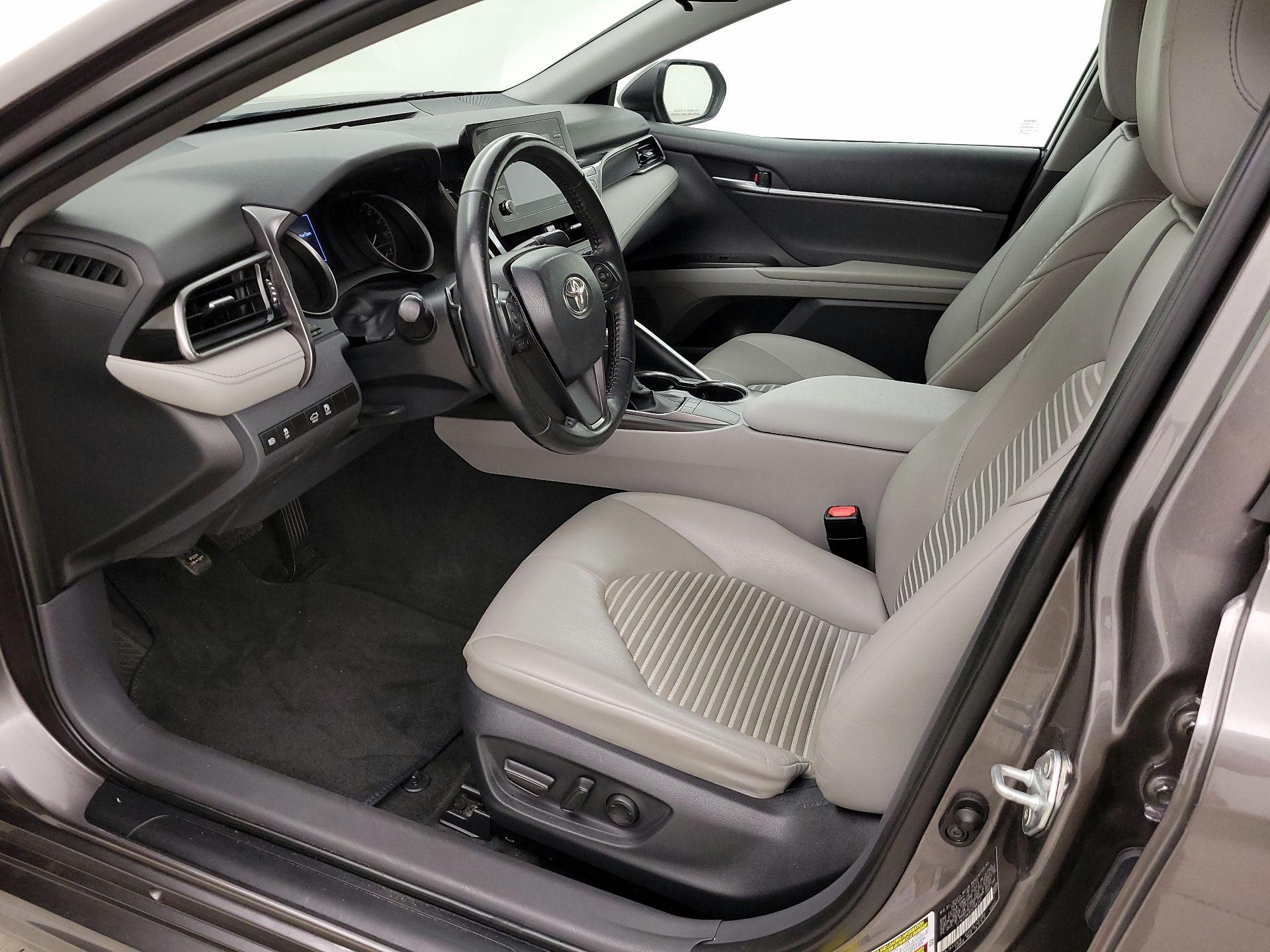 Thumbnail: 2023 Toyota Camry - 11