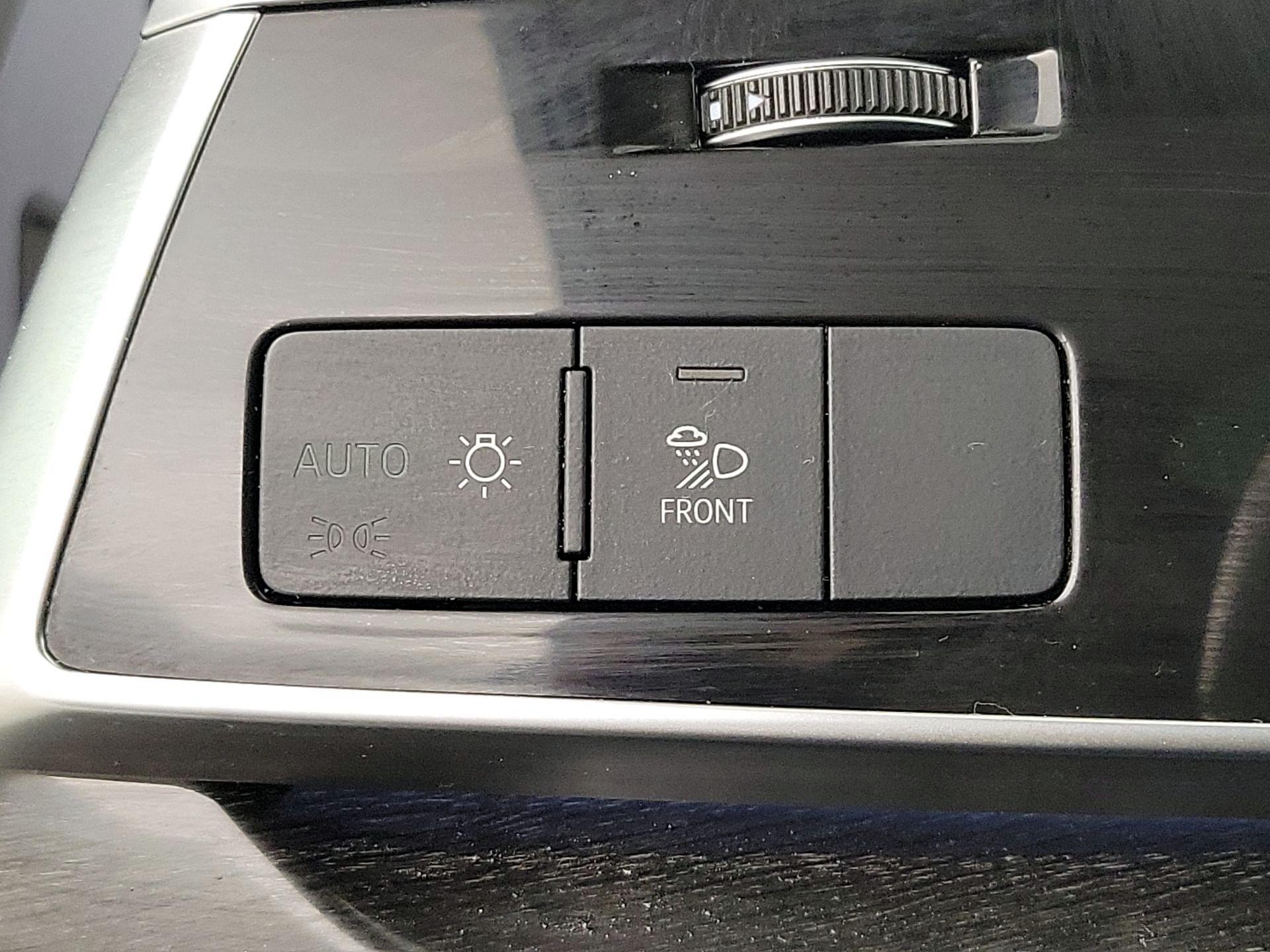 Thumbnail: 2022 Audi Q7 - 13