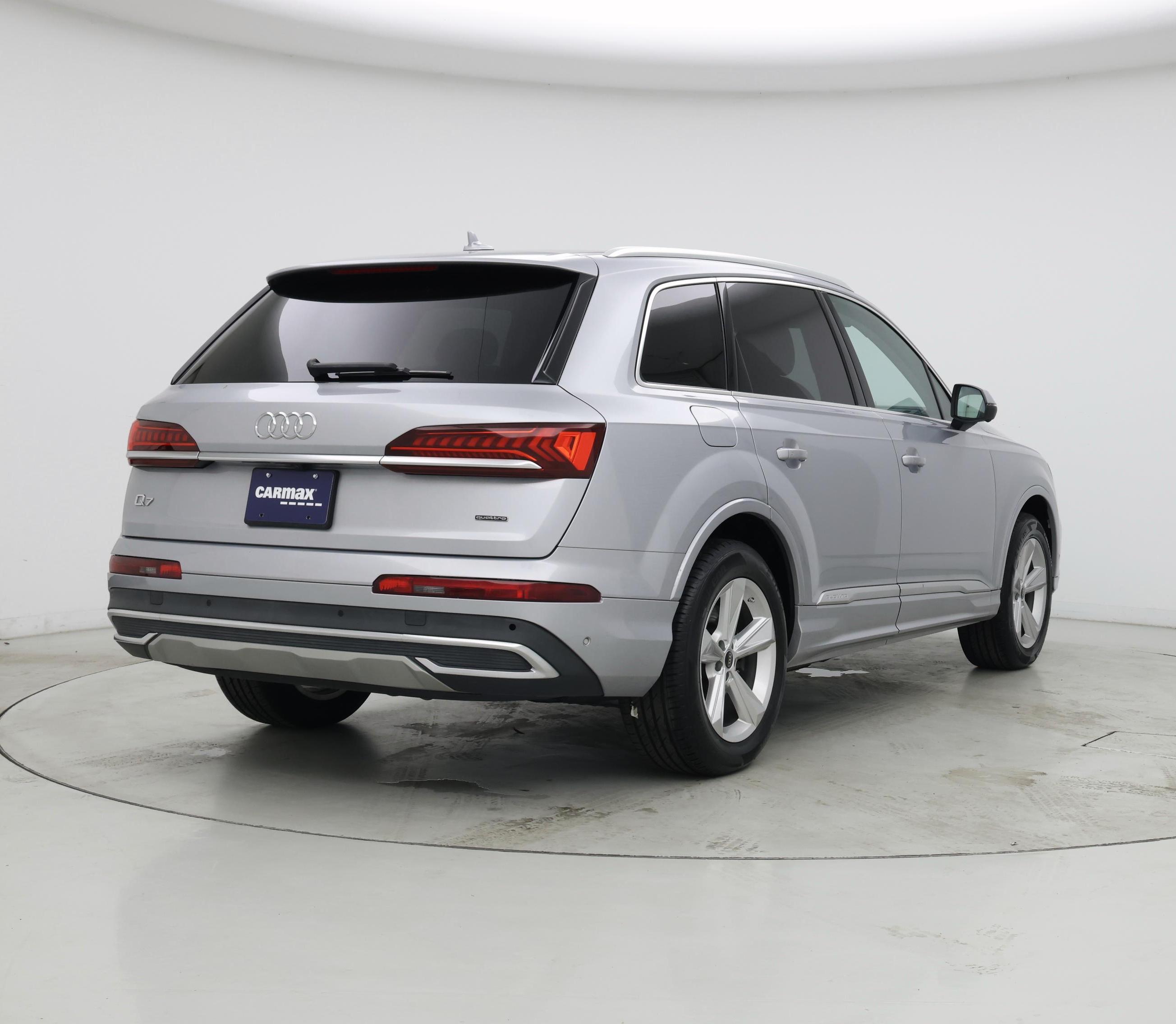 Thumbnail: 2022 Audi Q7 - 8