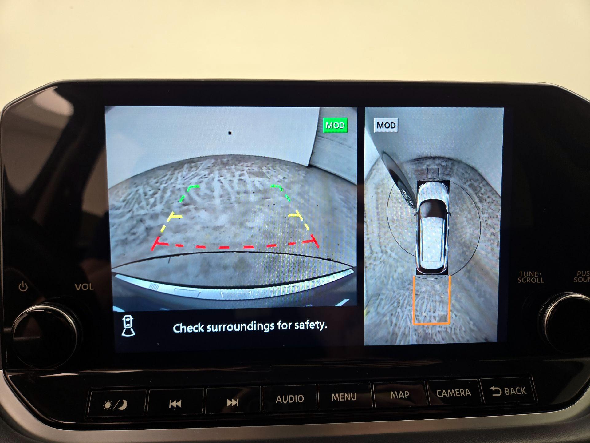 Thumbnail: 2023 Nissan Rogue - 15