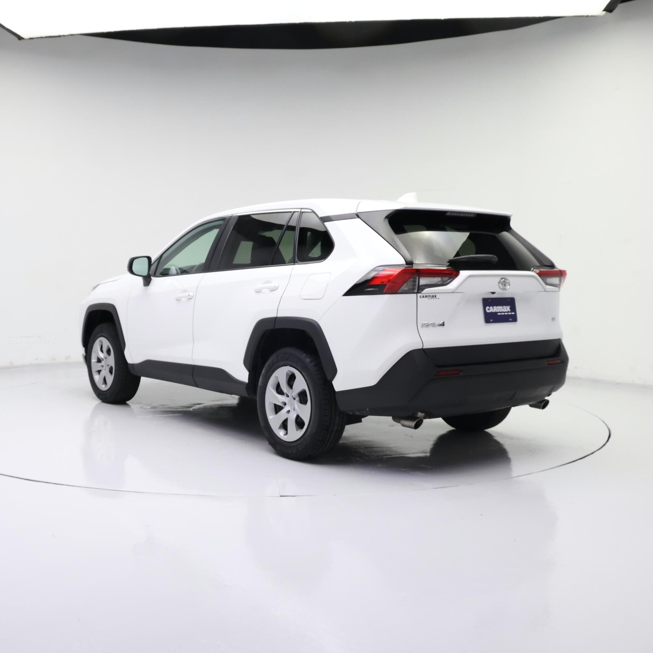 Thumbnail: 2024 Toyota RAV4 - 2