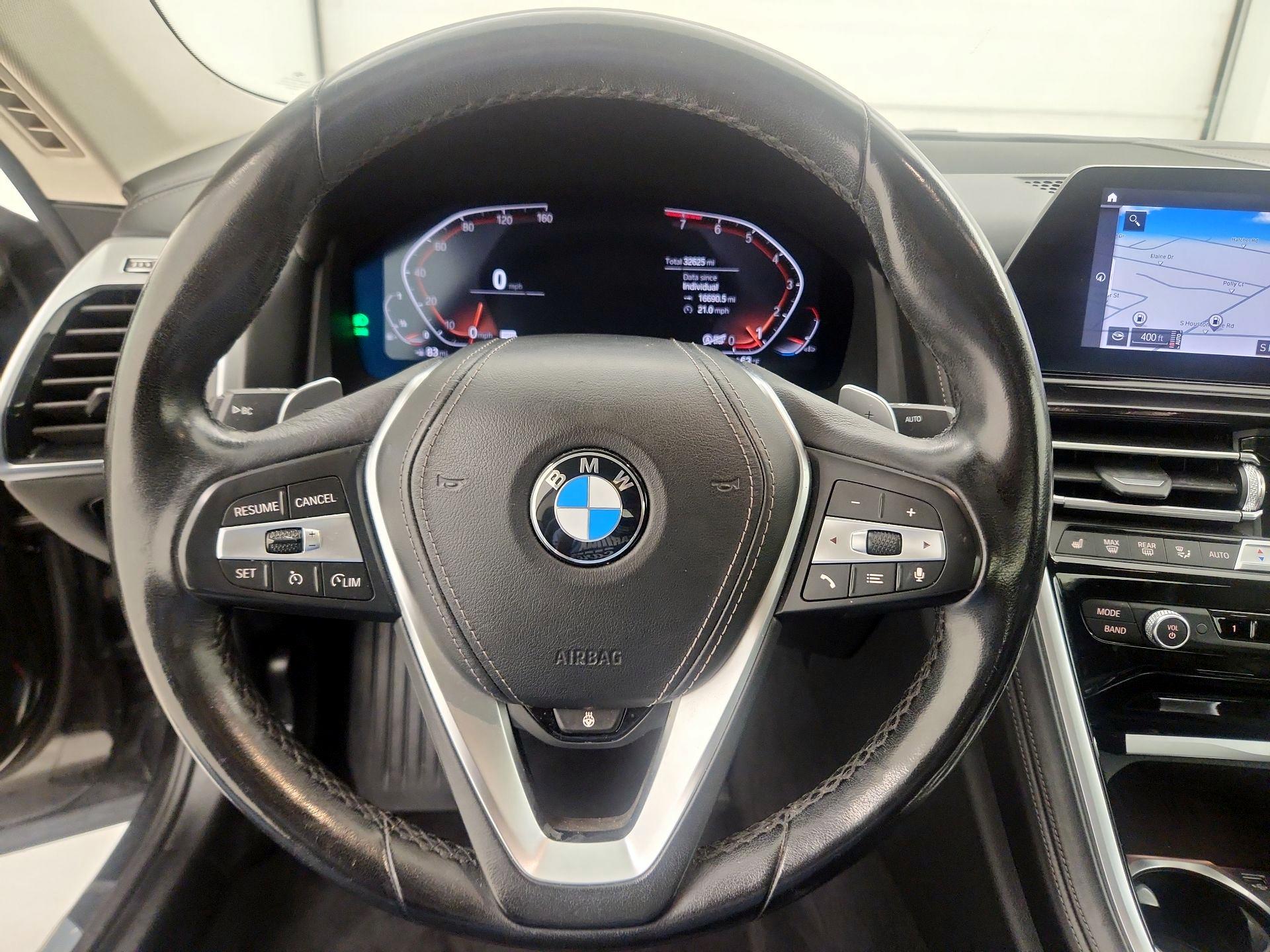 Thumbnail: 2020 BMW 8 Series - 10