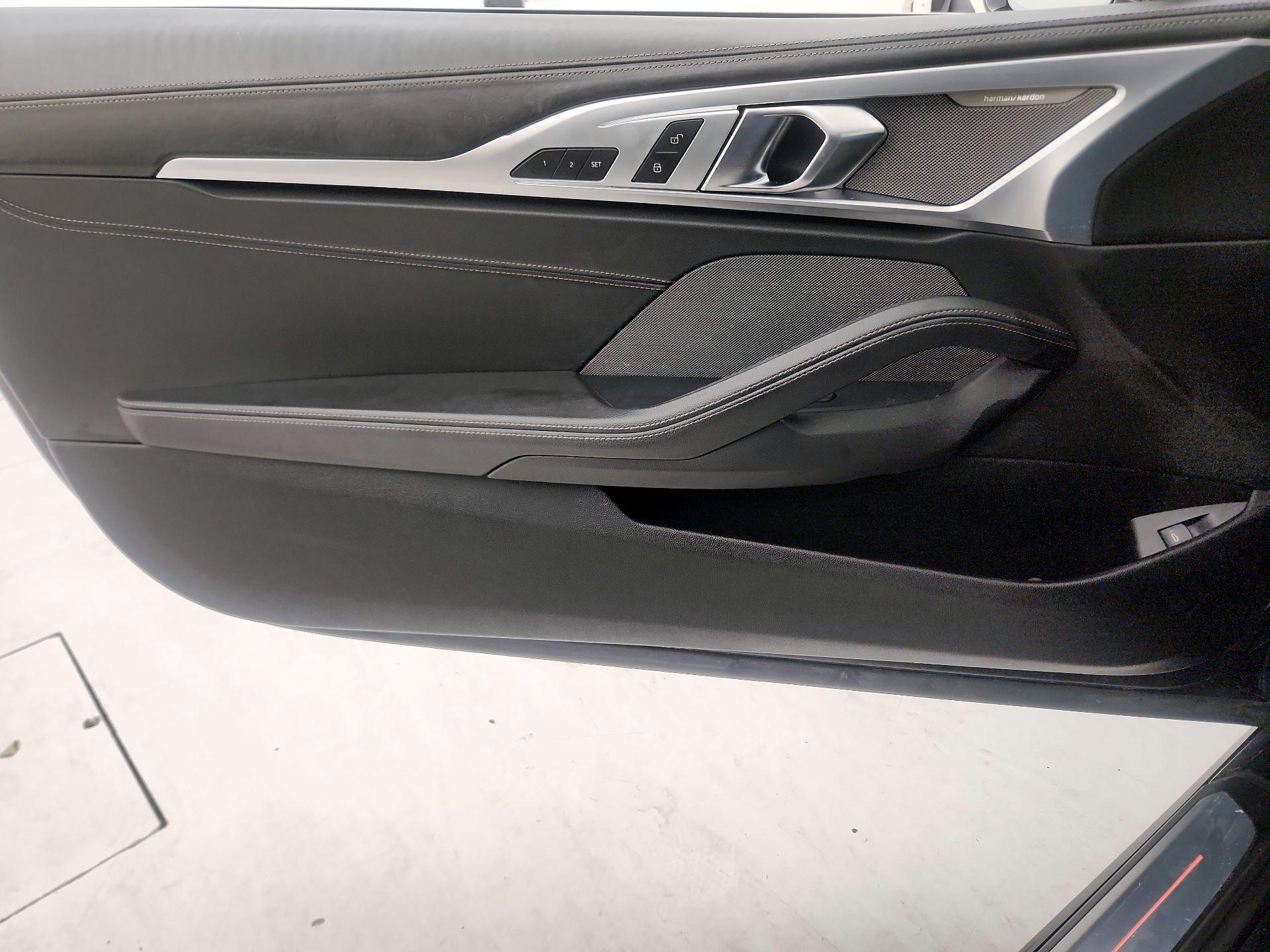 Thumbnail: 2020 BMW 8 Series - 12