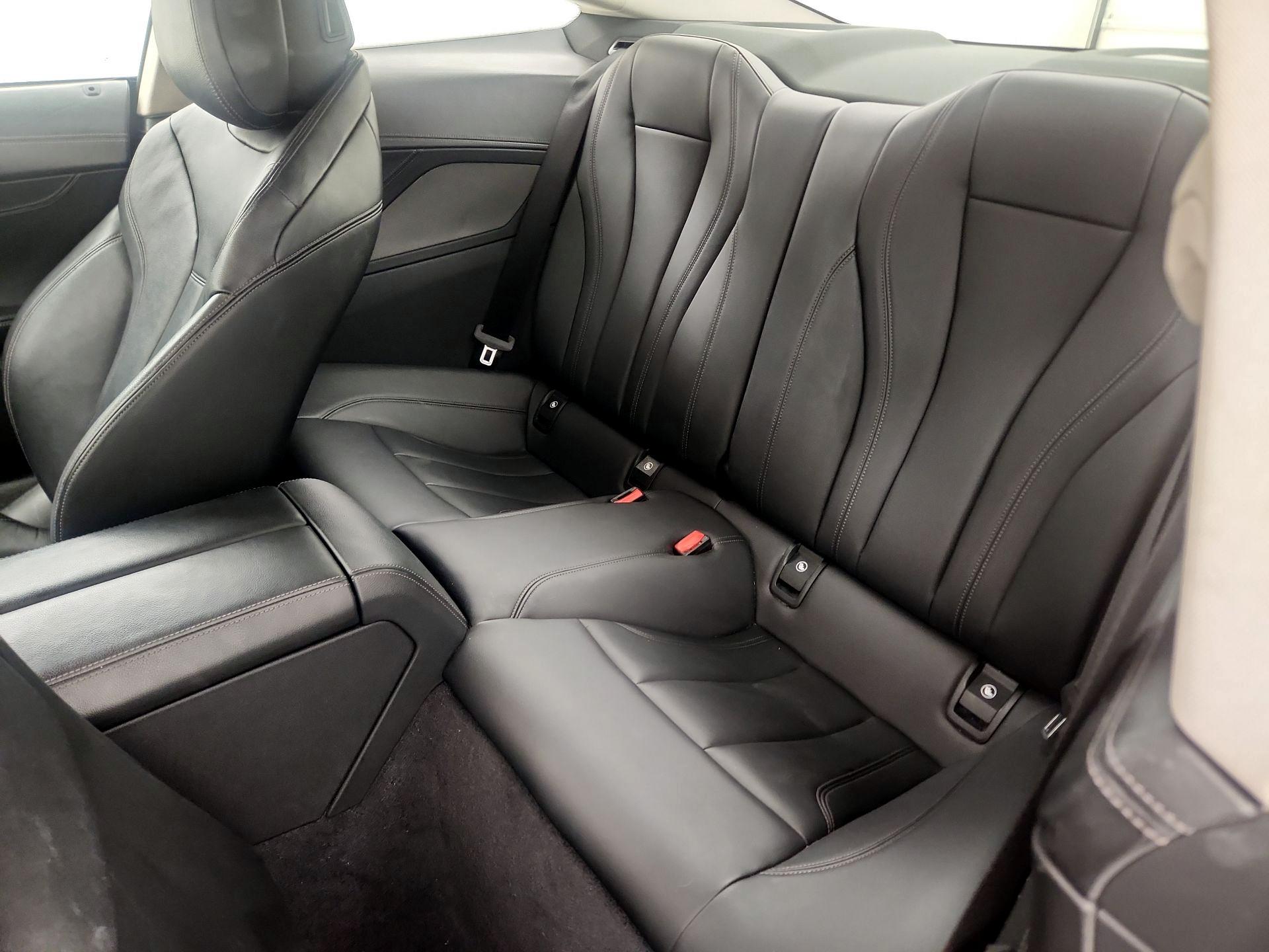 Thumbnail: 2020 BMW 8 Series - 20