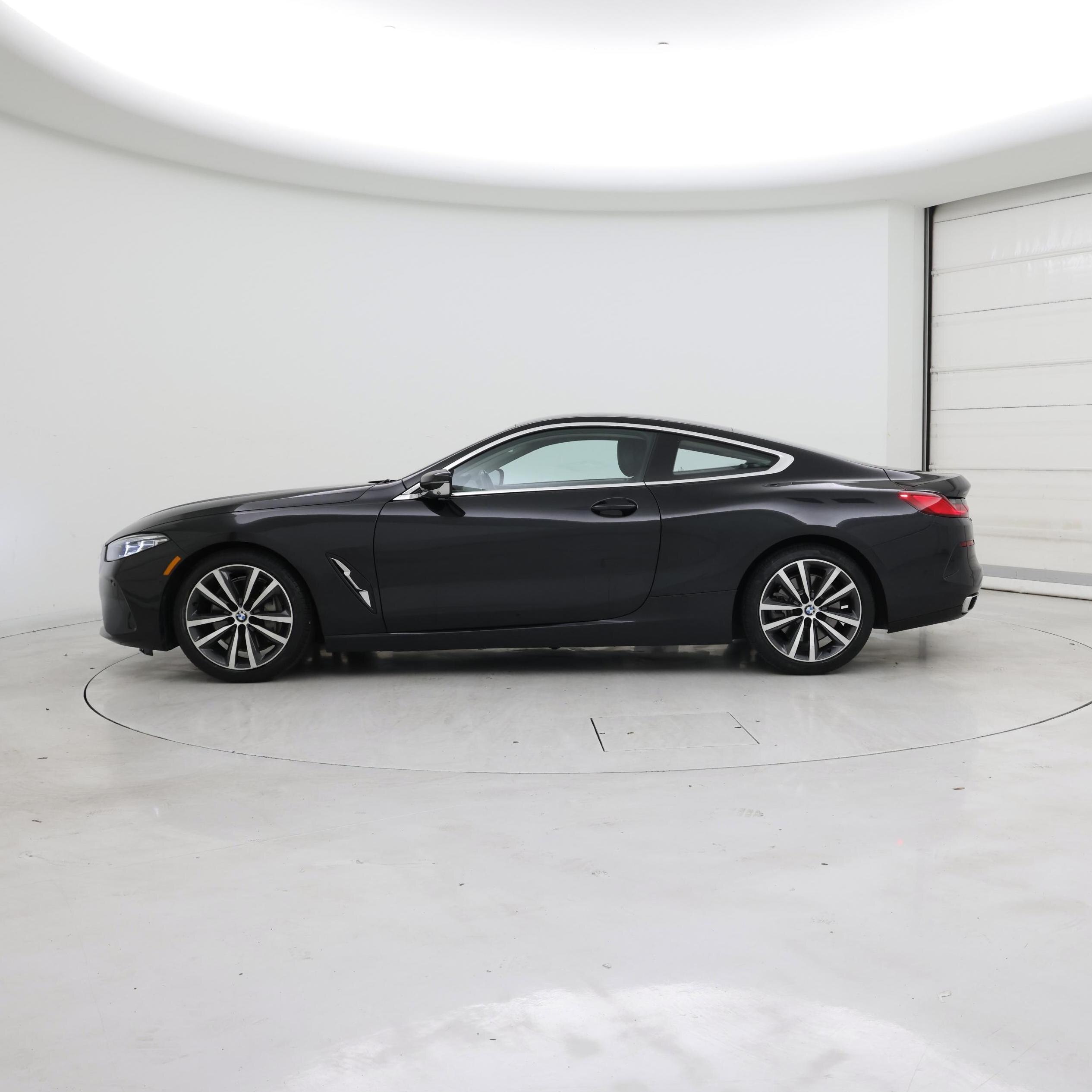 Thumbnail: 2020 BMW 8 Series - 3