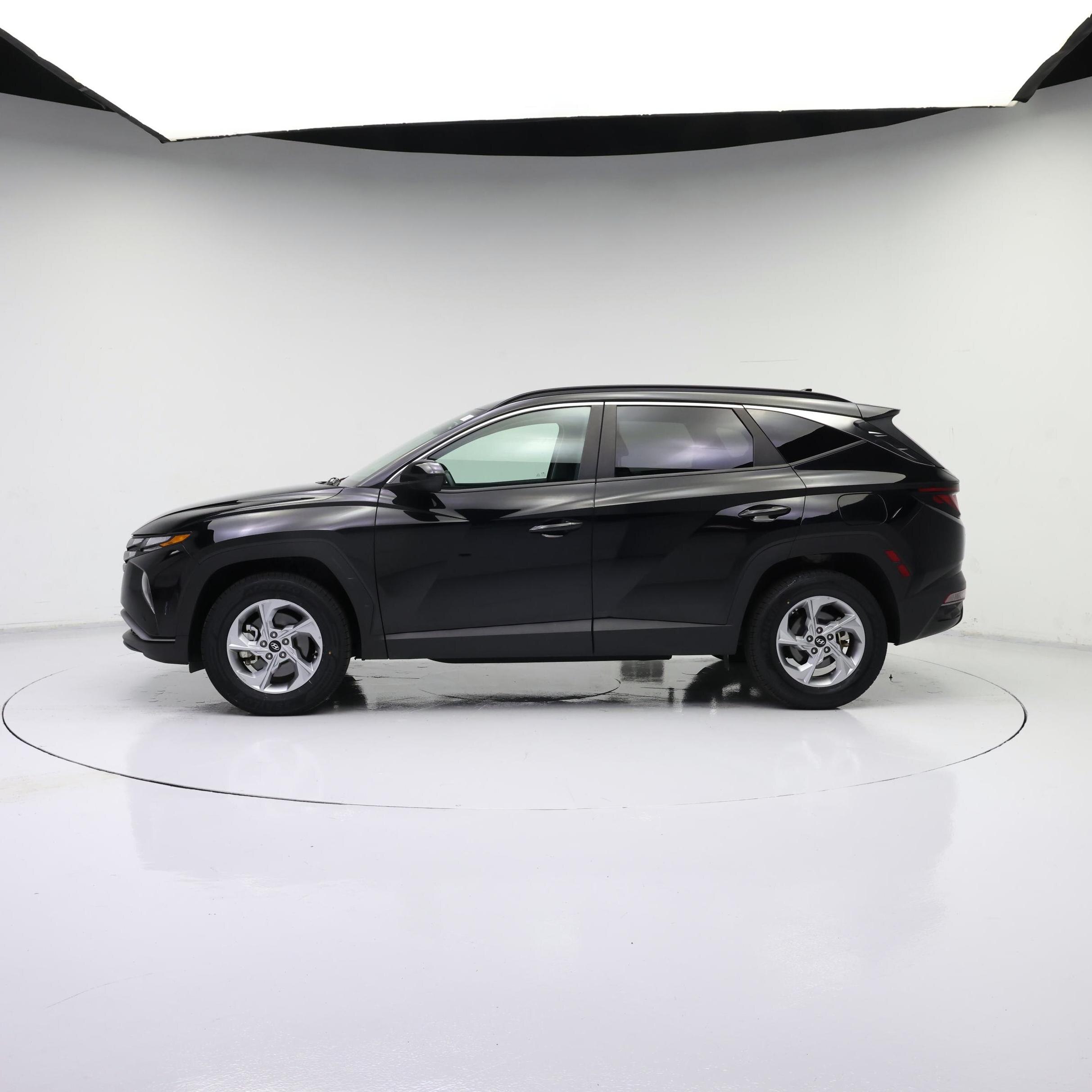 Thumbnail: 2024 Hyundai Tucson - 3