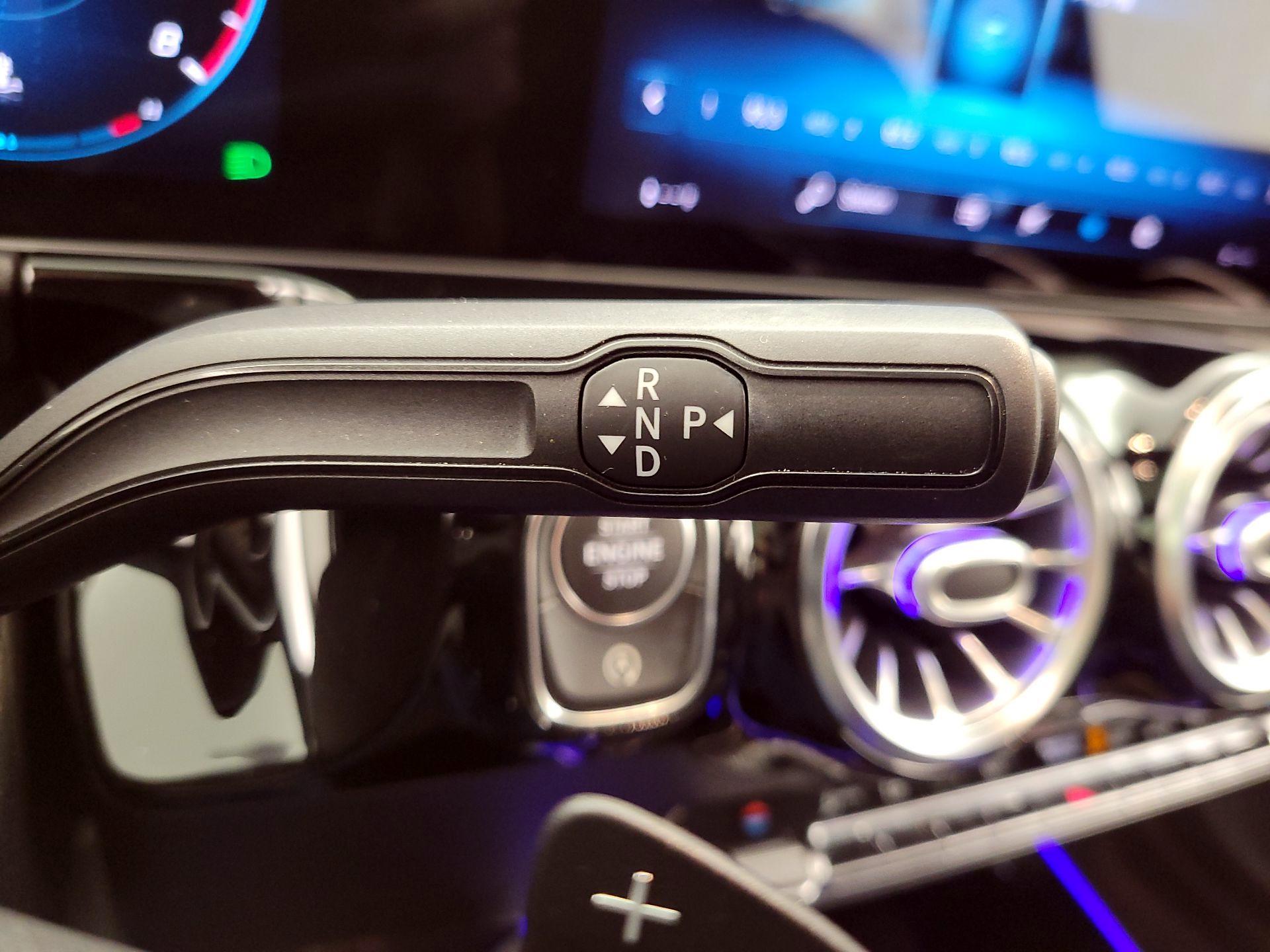 Thumbnail: 2021 Mercedes-Benz GLA - 17