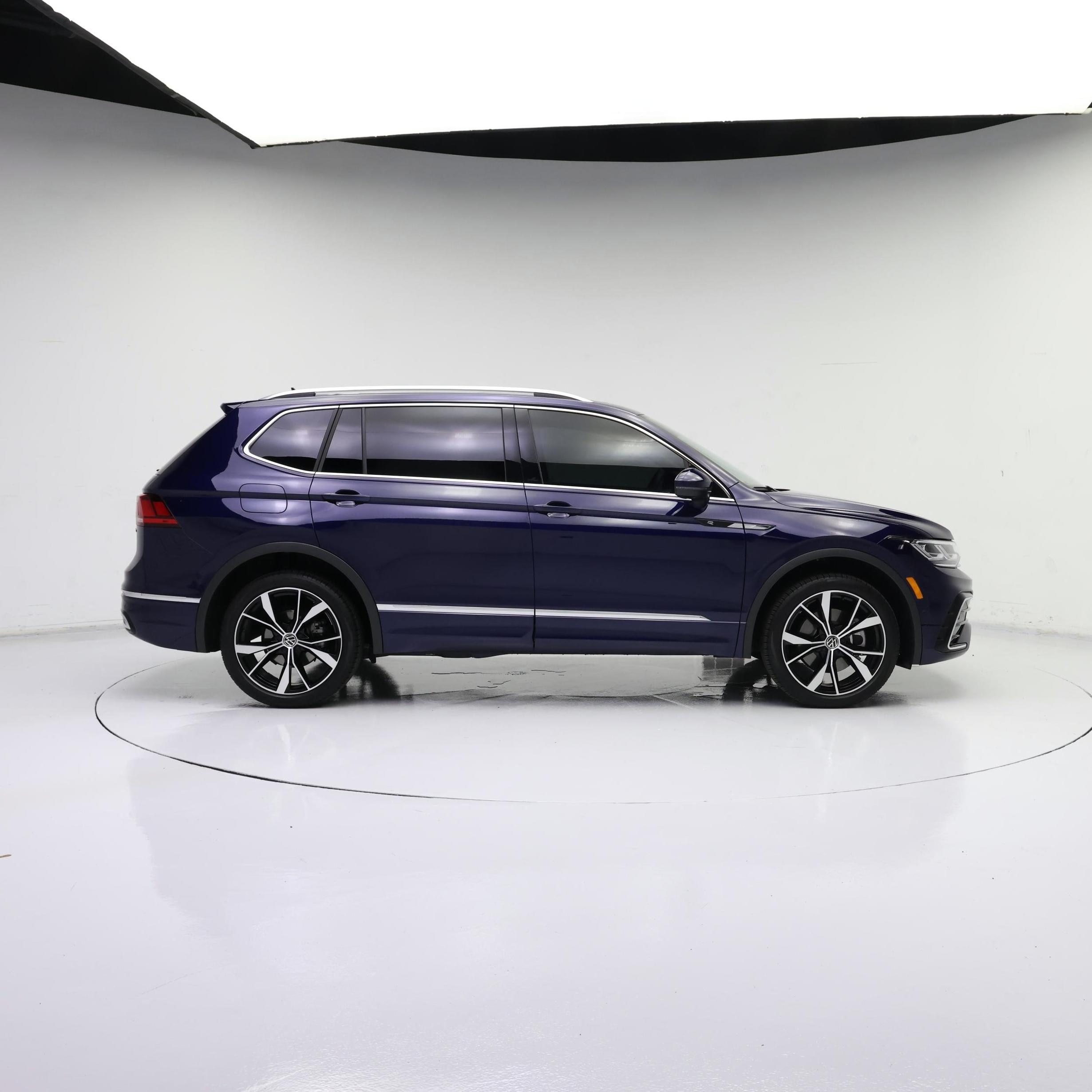 Thumbnail: 2024 Volkswagen Tiguan - 7