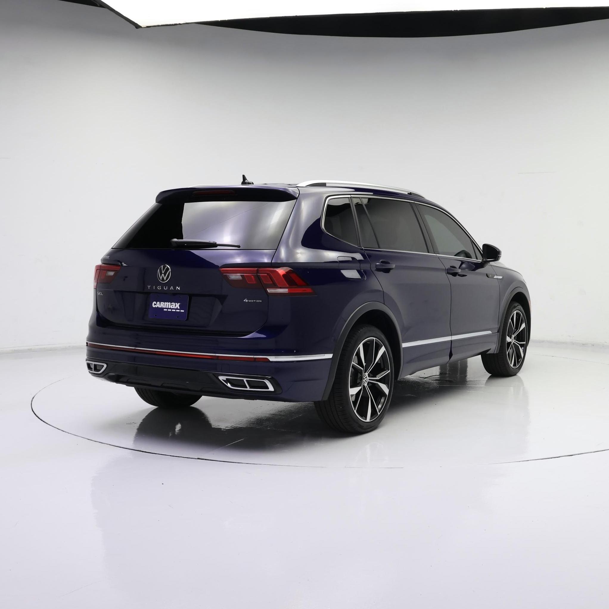 Thumbnail: 2024 Volkswagen Tiguan - 8