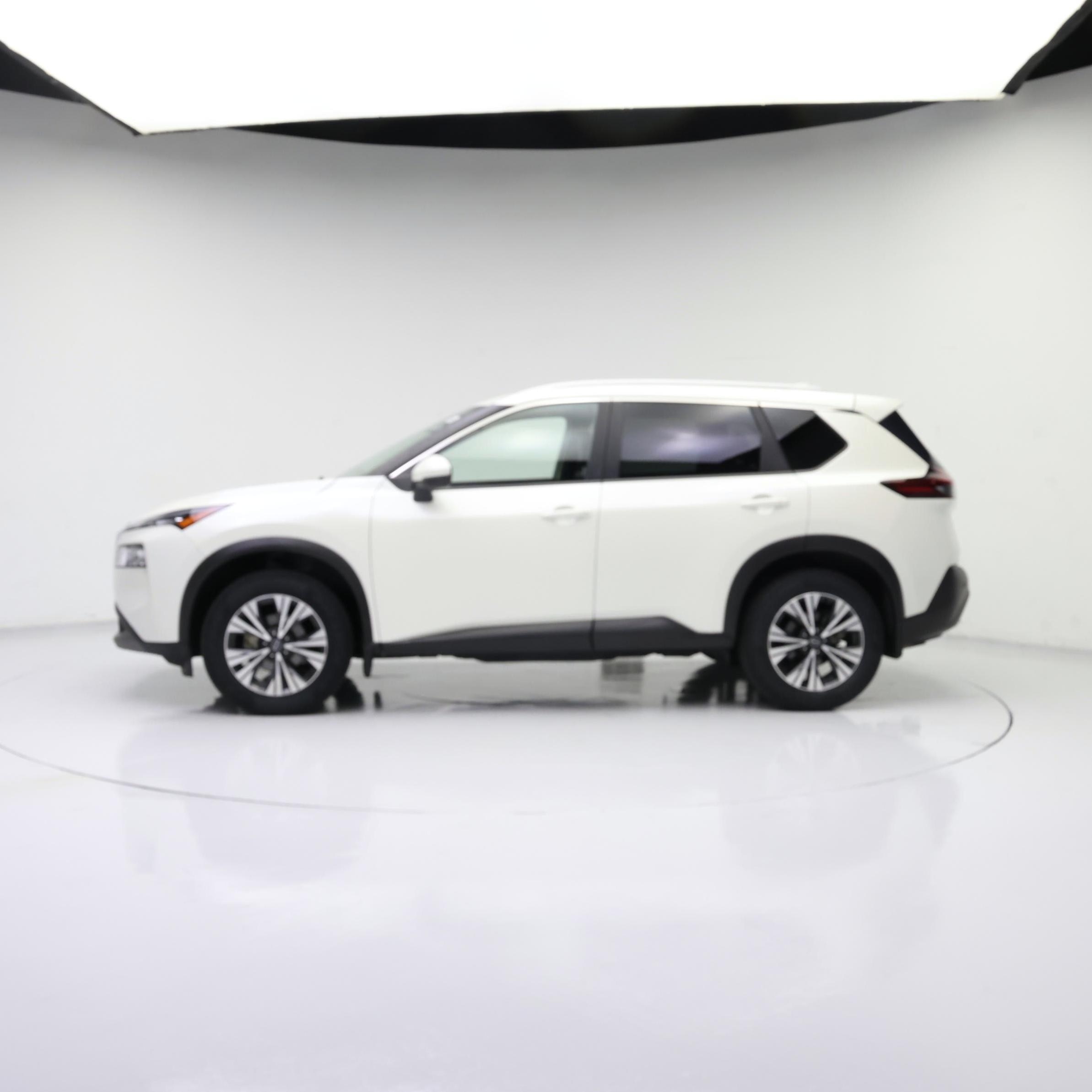 Thumbnail: 2022 Nissan Rogue - 3