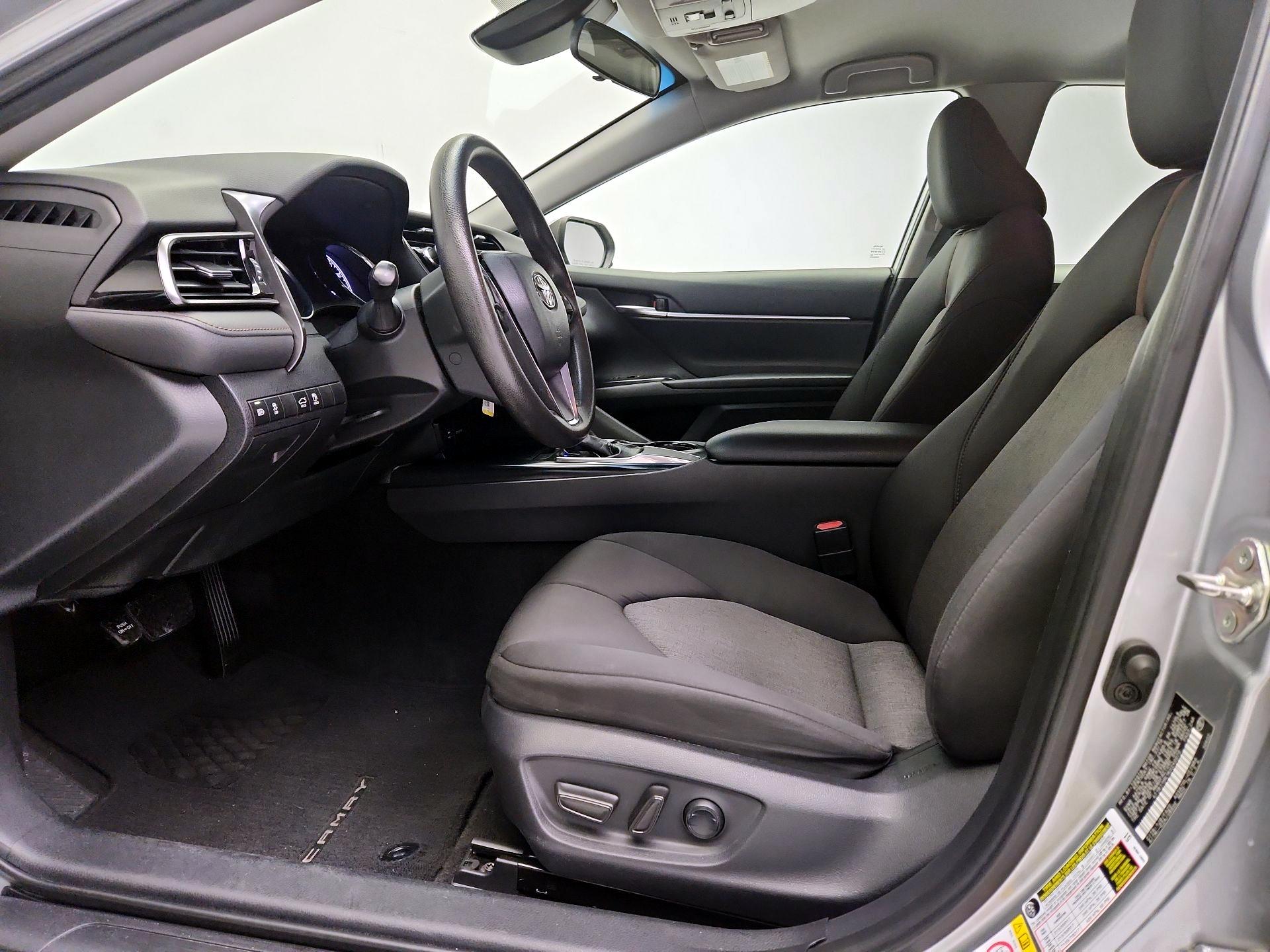 Thumbnail: 2019 Toyota Camry - 11