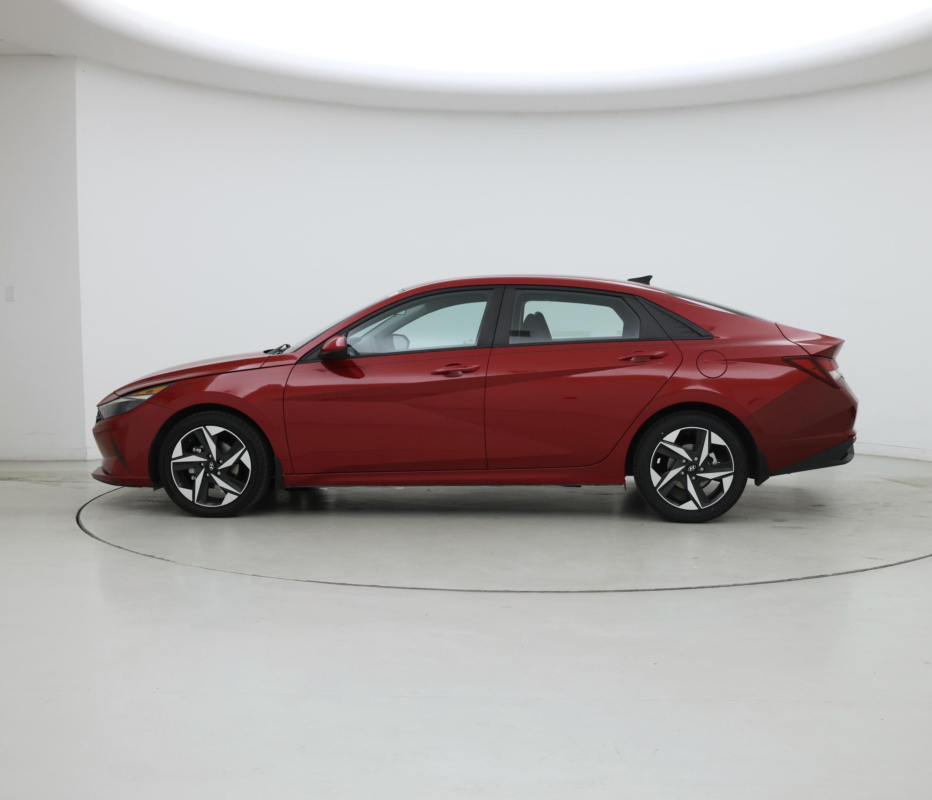 Thumbnail: 2023 Hyundai Elantra - 3