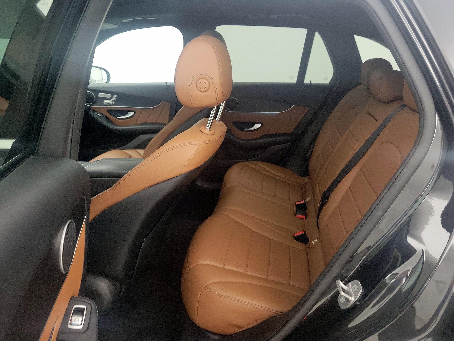 Thumbnail: 2020 Mercedes-Benz GLC - 19