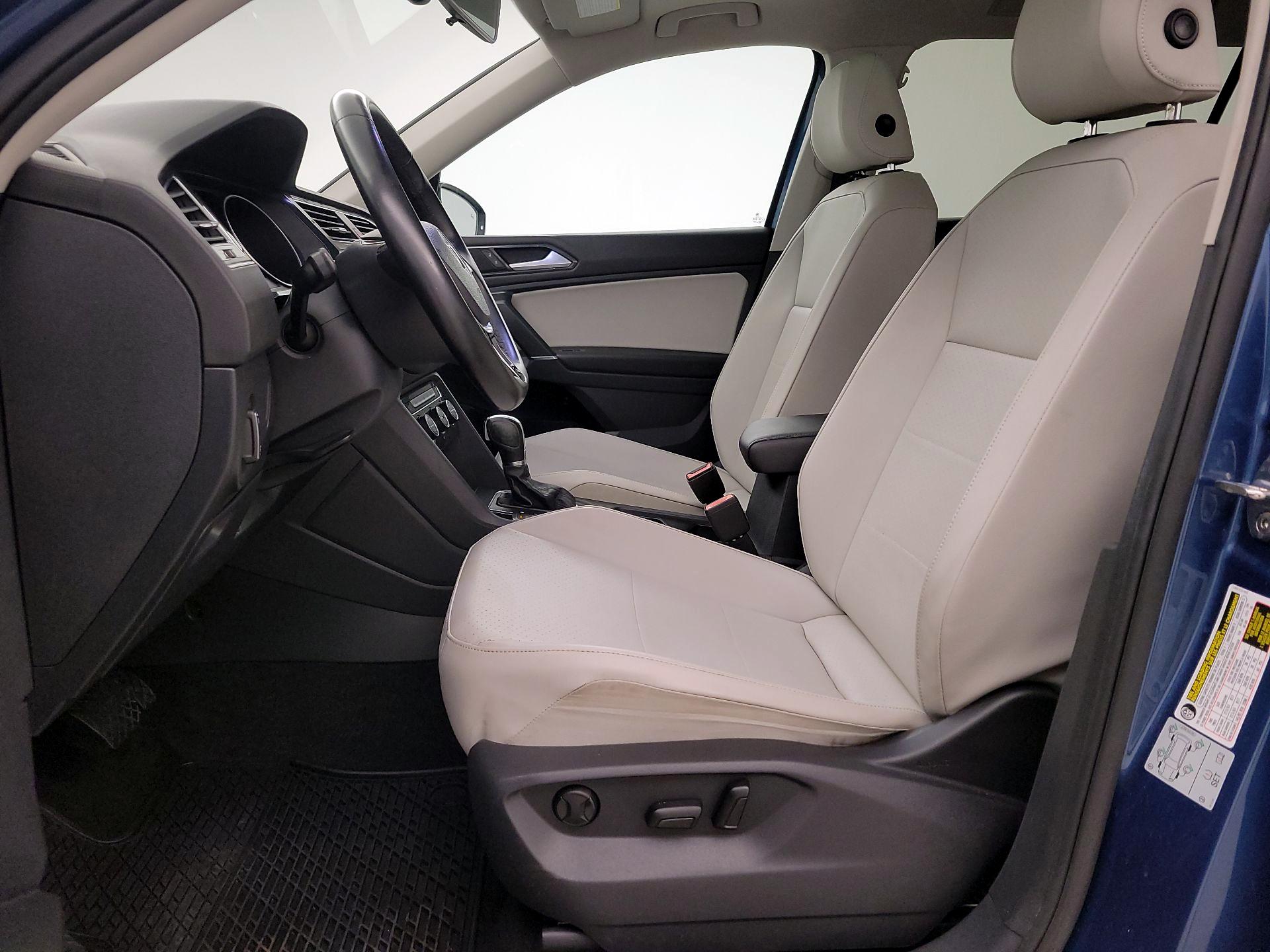 Thumbnail: 2018 Volkswagen Tiguan - 11